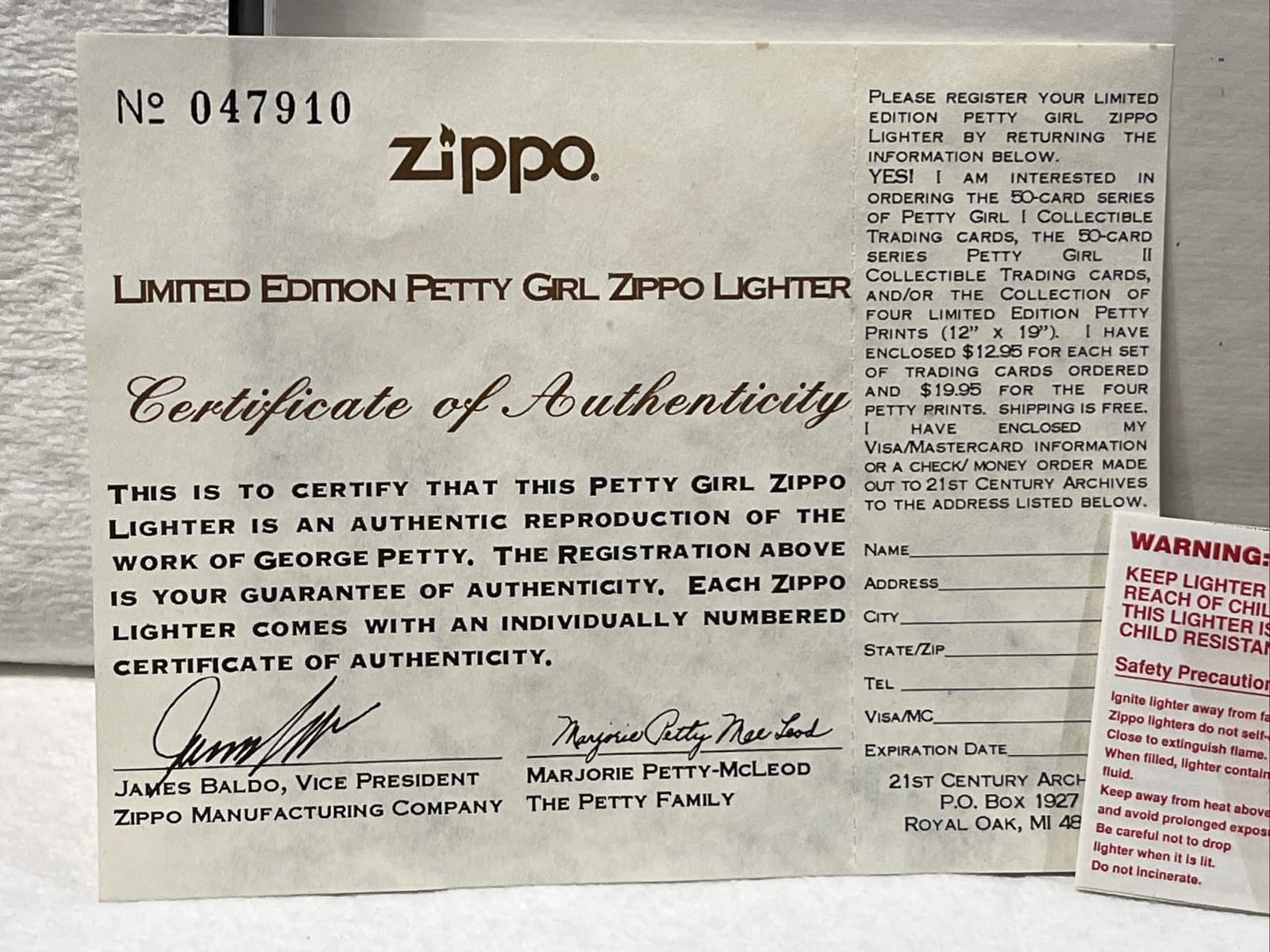 ZIPPO LIGHTER BRASS PETTY GIRL SERIES MEMPHIS BELL  LIMITED  UNSTRUCK STUNNING 4