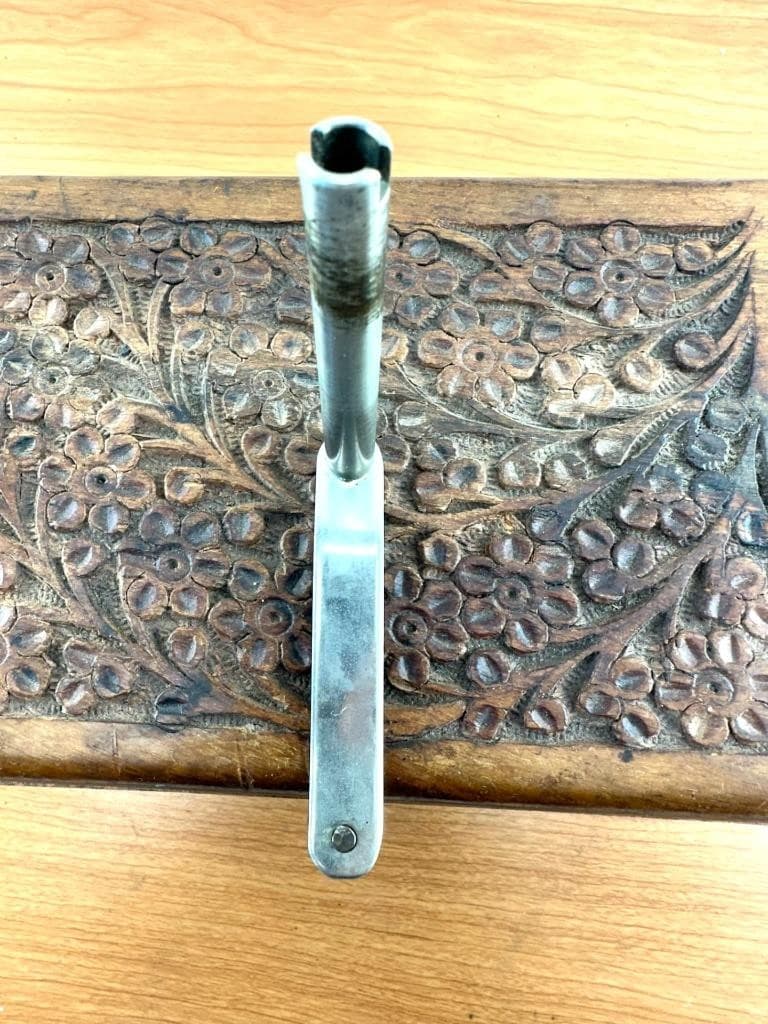 Slotted Crank for Early Victor Vic I, II, III, M Phonographs 5