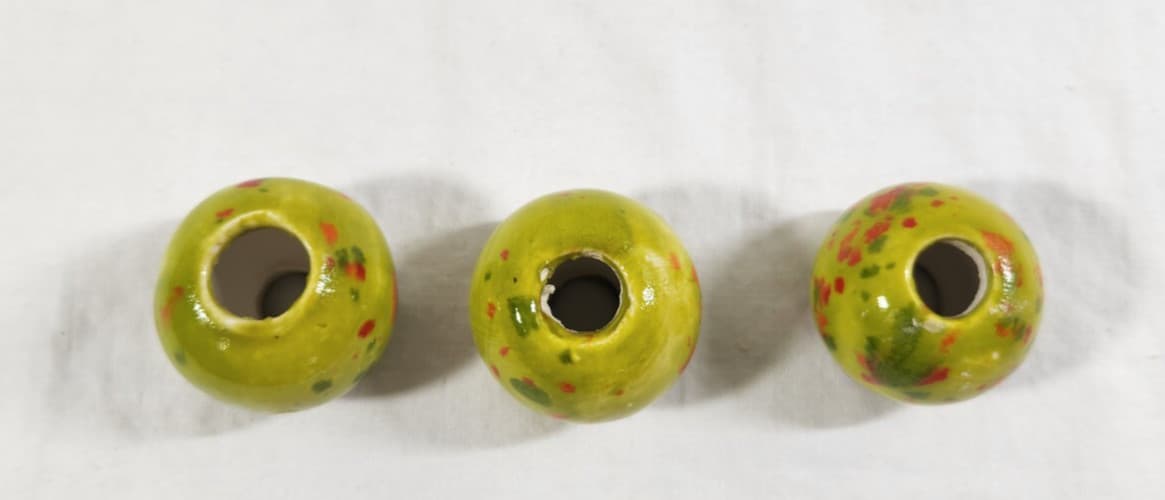 3 Vtg Green Specked Round Ceramic Macrame Beads 2