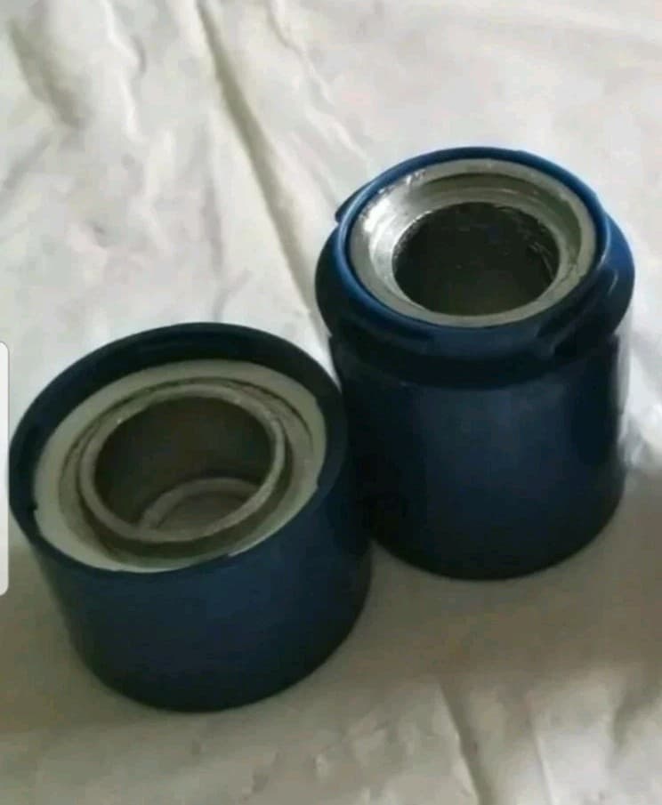 Safe to Touch Plastic Encased LEAD LINED VIAL PIG (1/4" thick) Storage Container 2