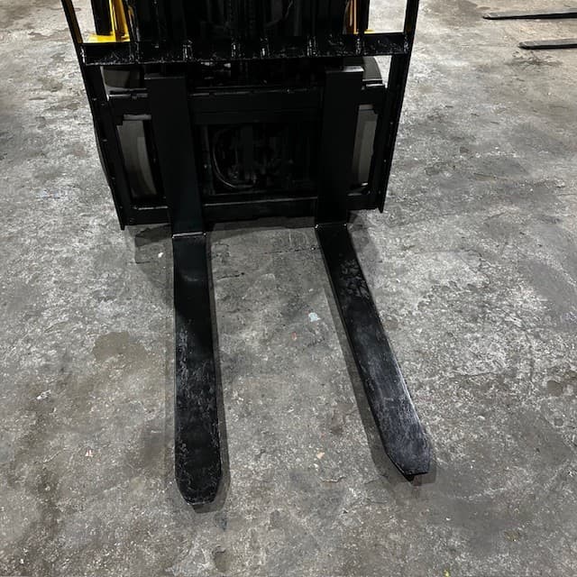 2018 Yale GLC060VX 6000lb Used Forklift Triple Mast LP Gas Sideshift 5