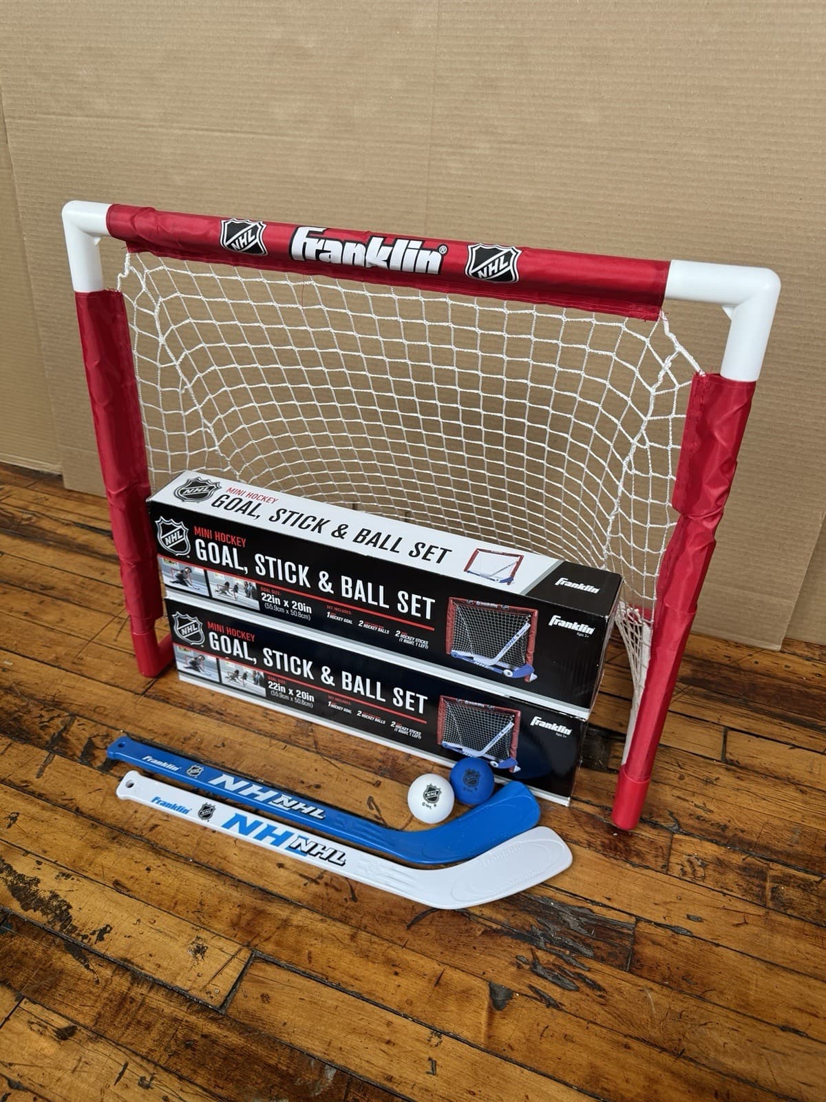 Franklin Sports NHL Kids Mini Hockey Set - 3 Goals, 6 Sticks and 6 Balls New