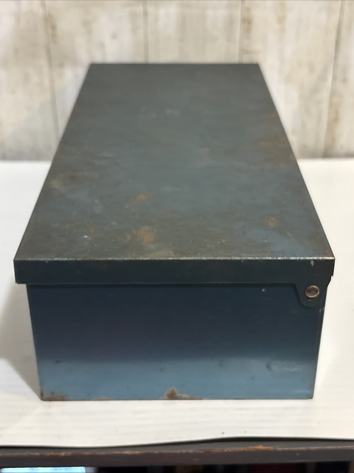 VTG Merriam No. 8 Guardsman Metal Storage Box Rectangular Blue NO KEY 4
