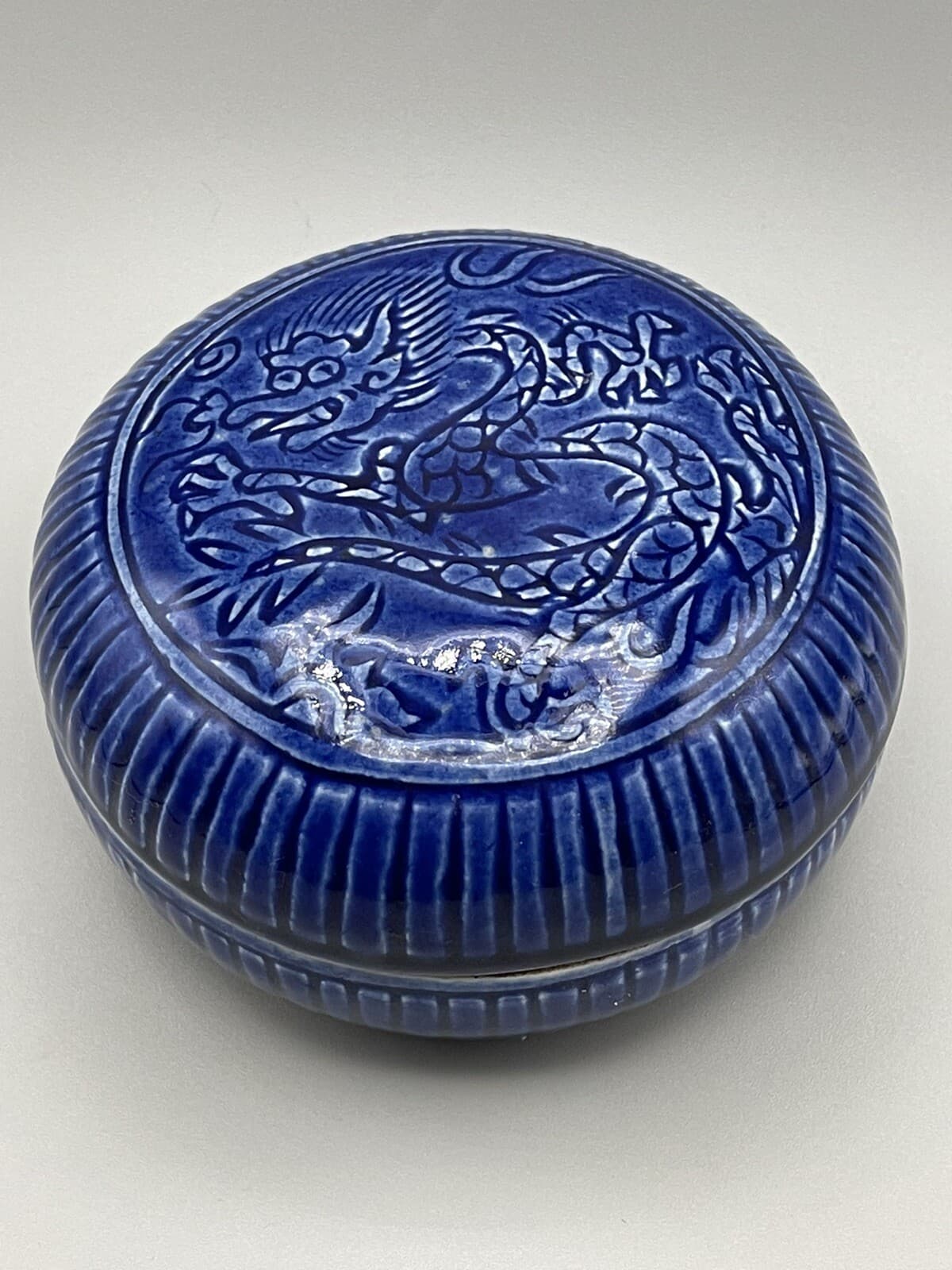 Antique Chinese Qing Dynasty Cobalt Blue Porcelain Box Dragon Relief 18th-19th C