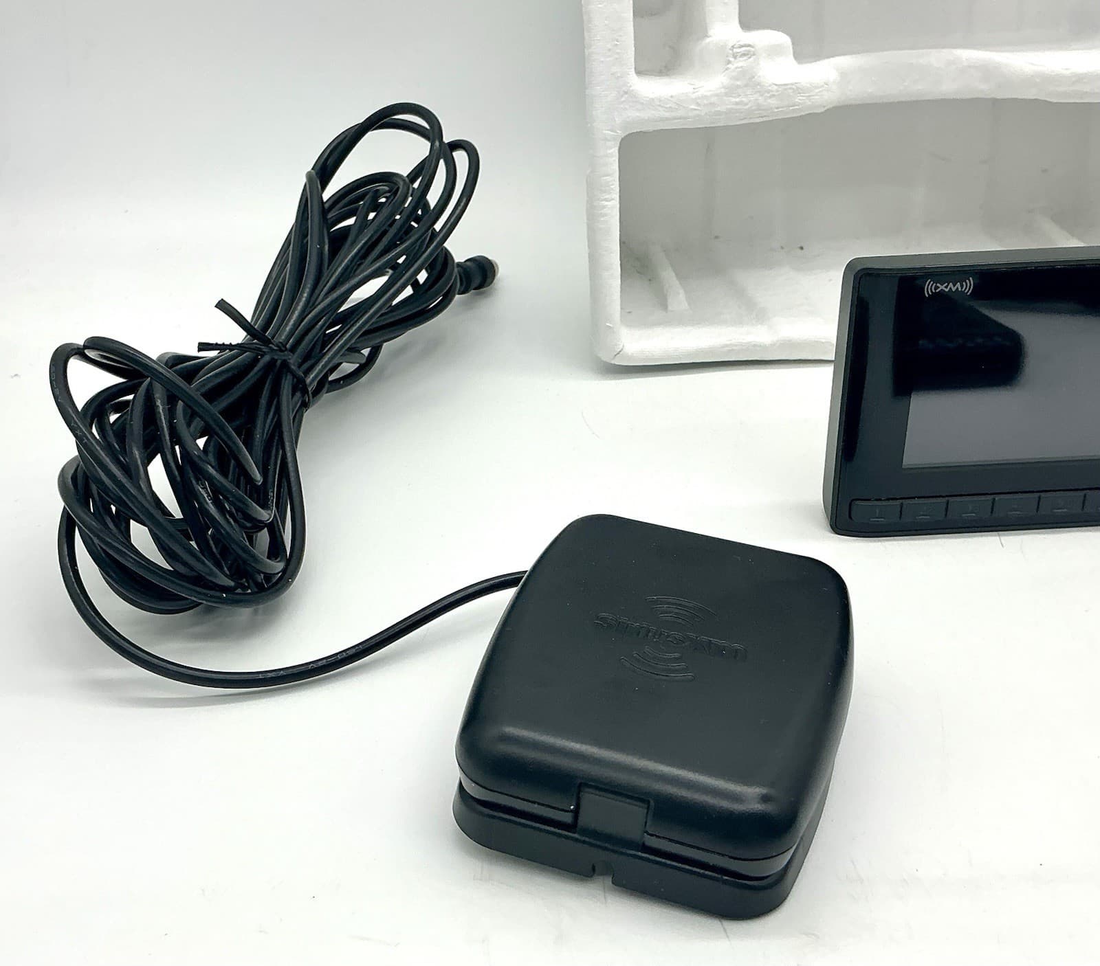 Sirius XM Onyx EZ Model XEZ1 w/ SXHD1 (A) Home Dock & Antenna SATELLITE RADIO 4