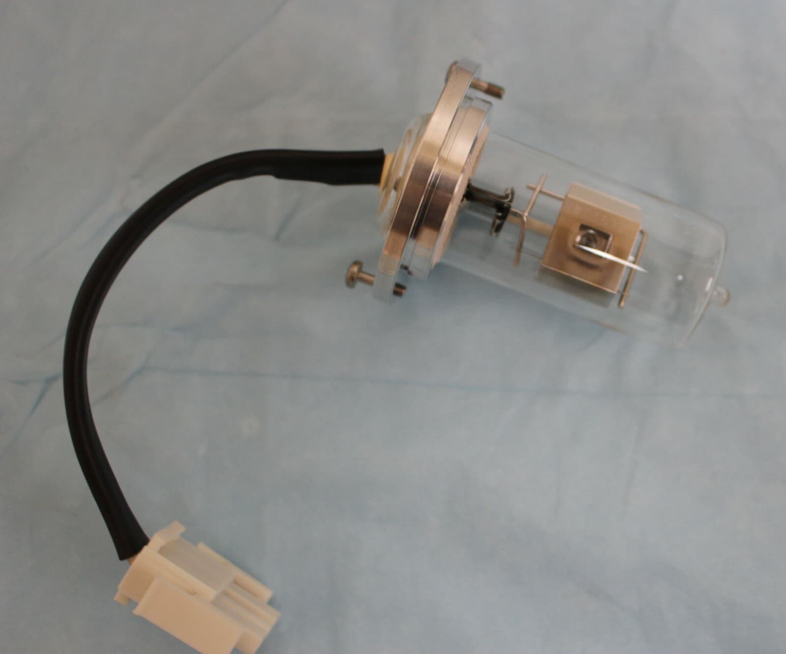 Hamamatsu Deuterium Lamp L2D2 for Agilent Detector G1314A/B/C &1120,1220 LC syst