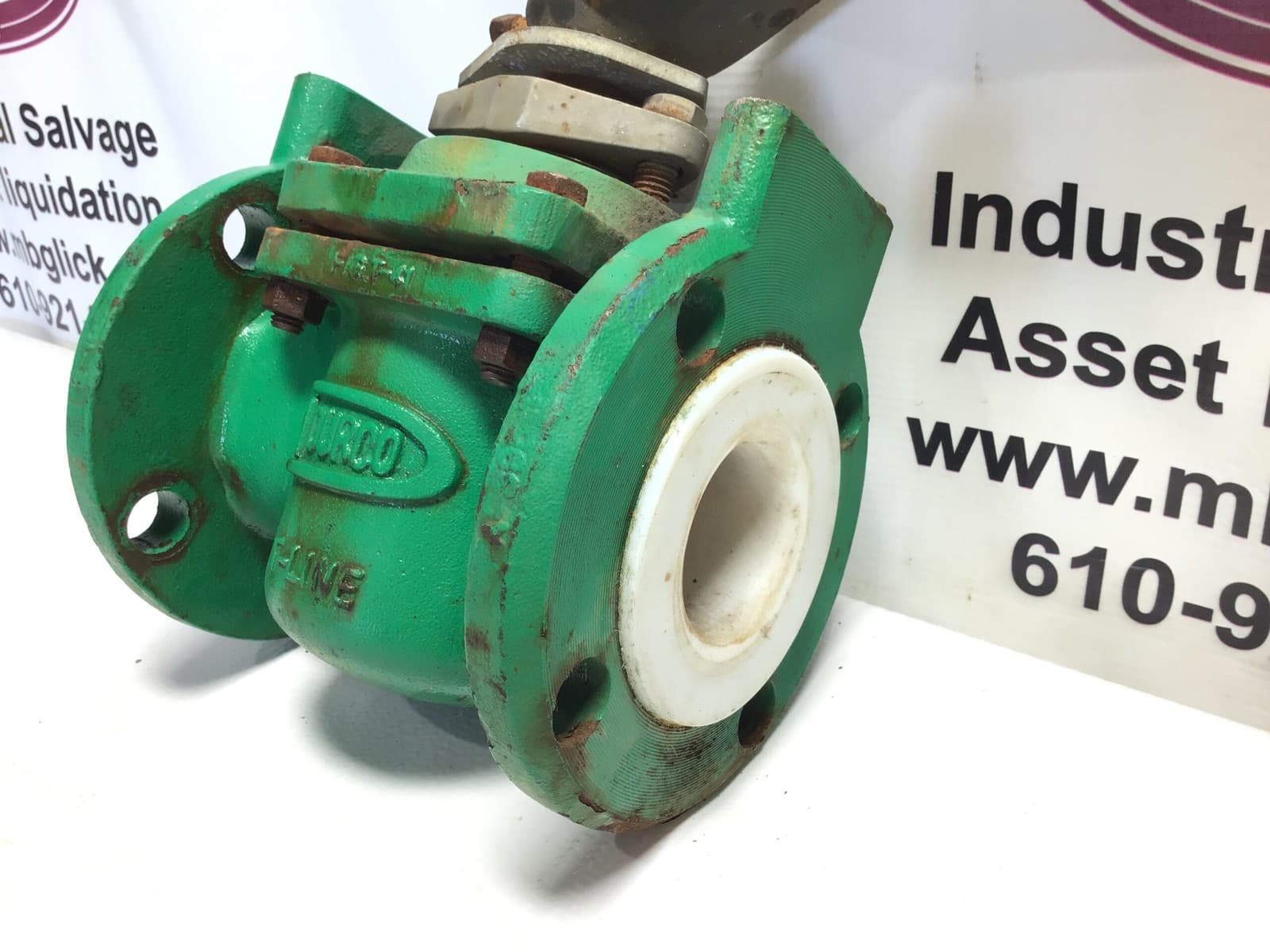 Durco T-41 T-line Manual Steel Flanged Plug Valve 400°F Maximum Temperature 2