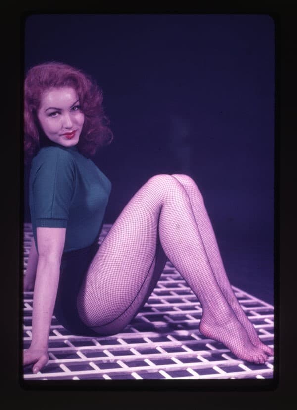 Julie Newmar 1950's Leggy Barefoot Glamour Pin up Vintage Dupe 35mm Transparency