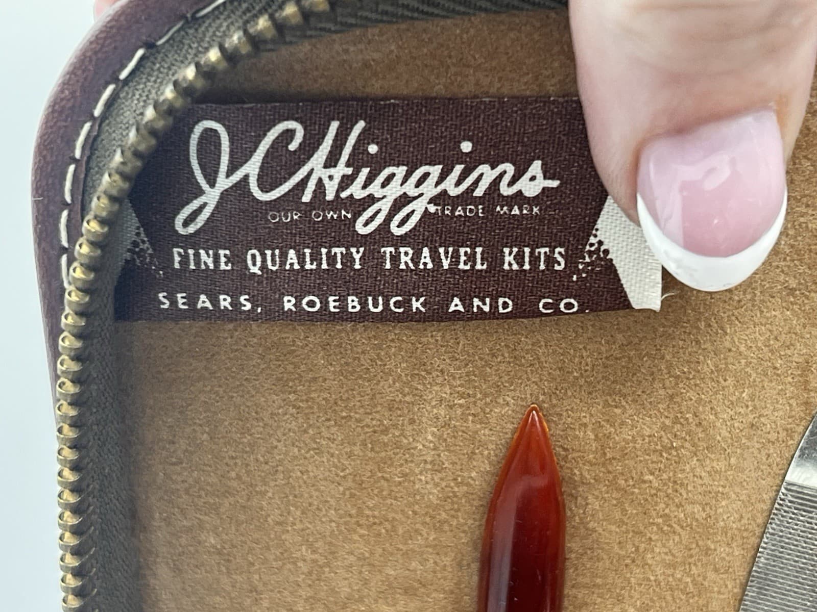 NOS Vtg 1940s JC Higgins Sears Large Leather Travel Kit Dressing Case 11 Pieces 3