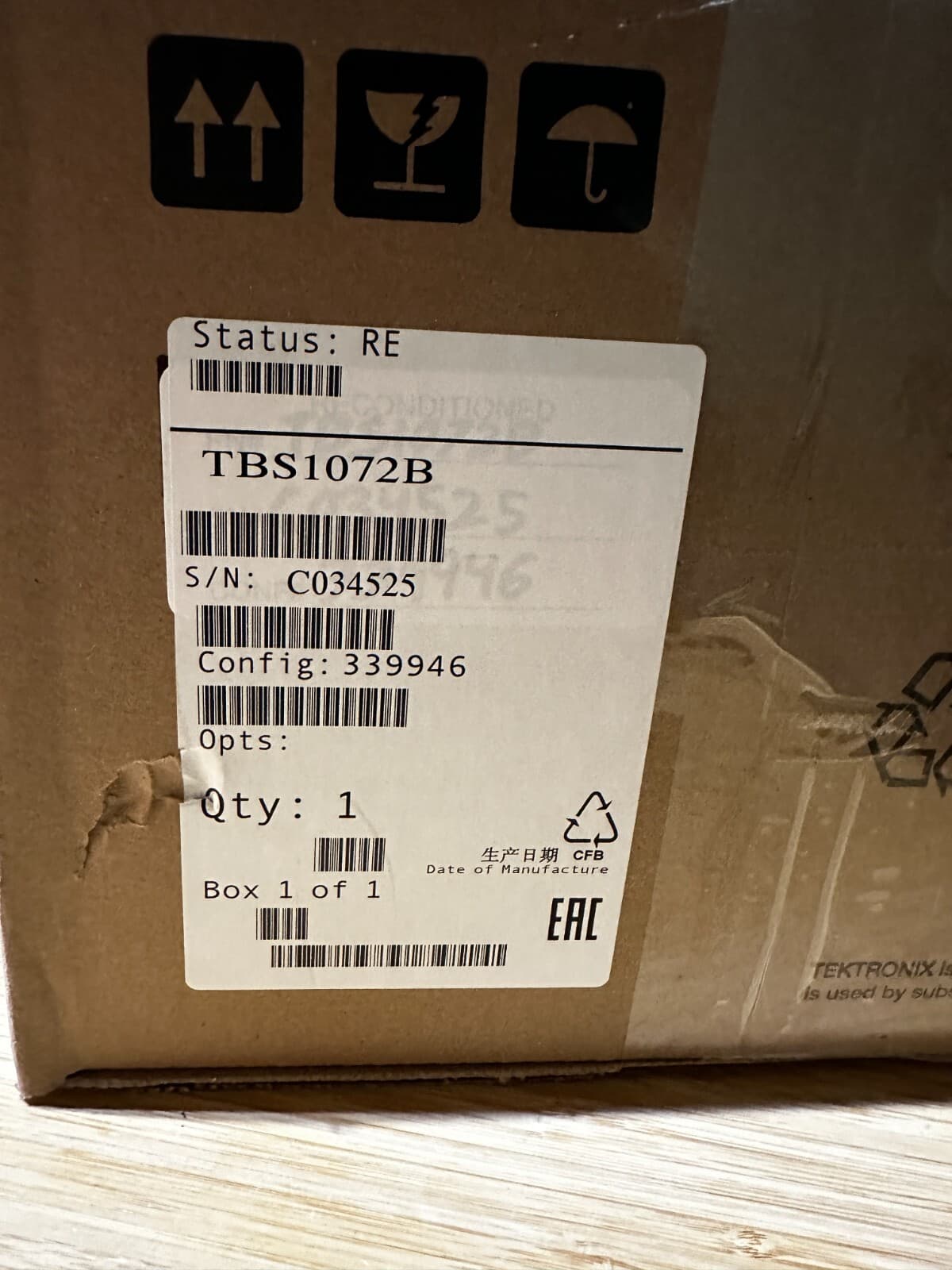 New in Box Tektronix TBS1072B Digital Color Oscilloscope 70 MHz 2 Ch 1 GS/s 4