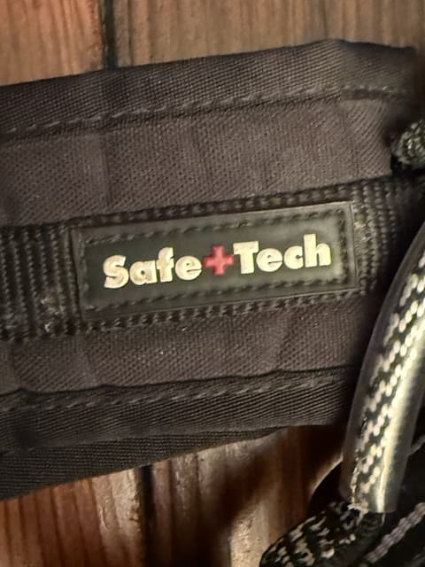 Metolius Climbing Safe Tech All-Around Harness Medium Caving Rock Climbing 2