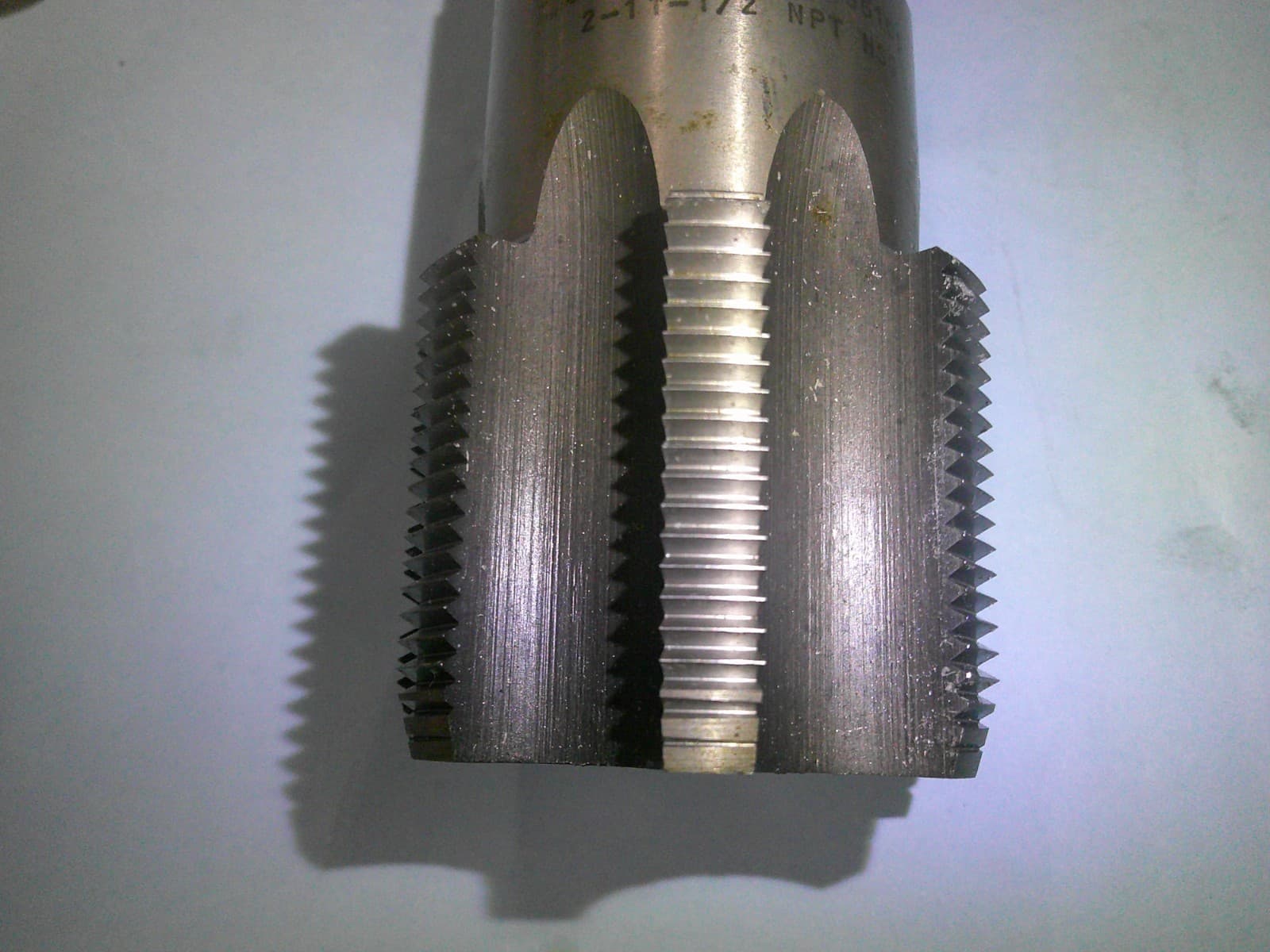 DORMER PIPE TAP 2"   11-1/2TPI   FLUTE 3