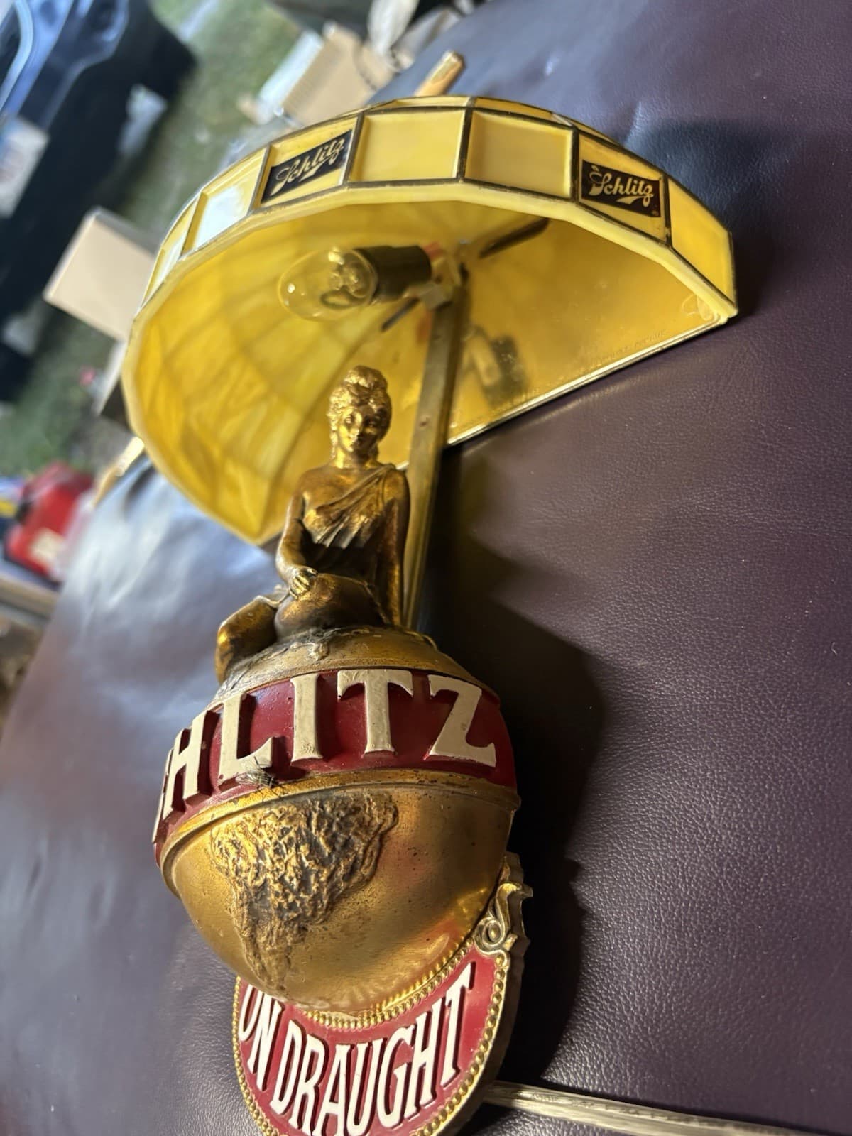 Vintage 1970s Schlitz On Tap Lighted Sign W/Girl Sitting On Top Of World Globe 3