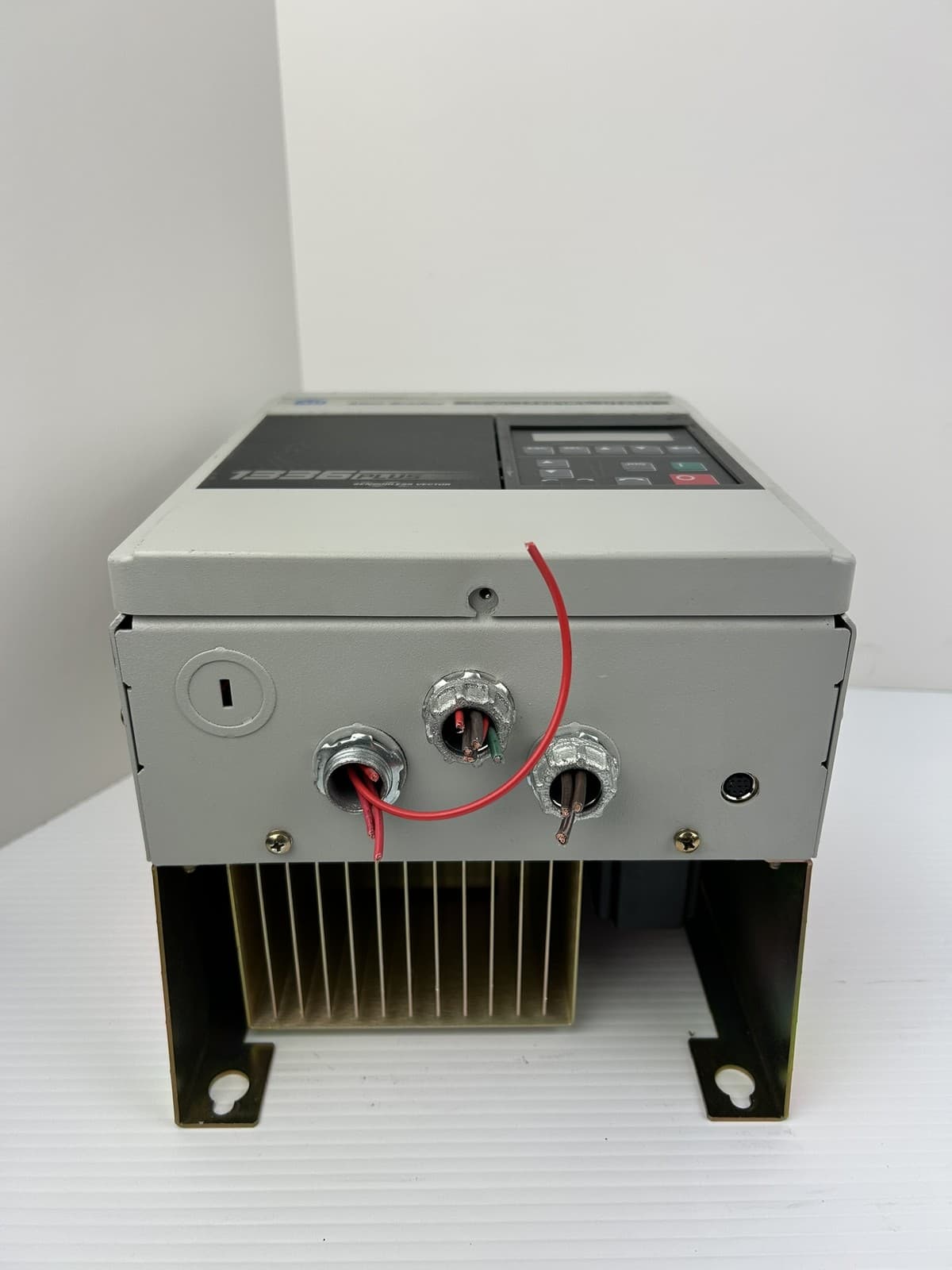 Allen-Bradley 1336S-BRF50-AA-EN4-HA2-L6 Sensorless Vector Drive 1336 Plus Ser D 5