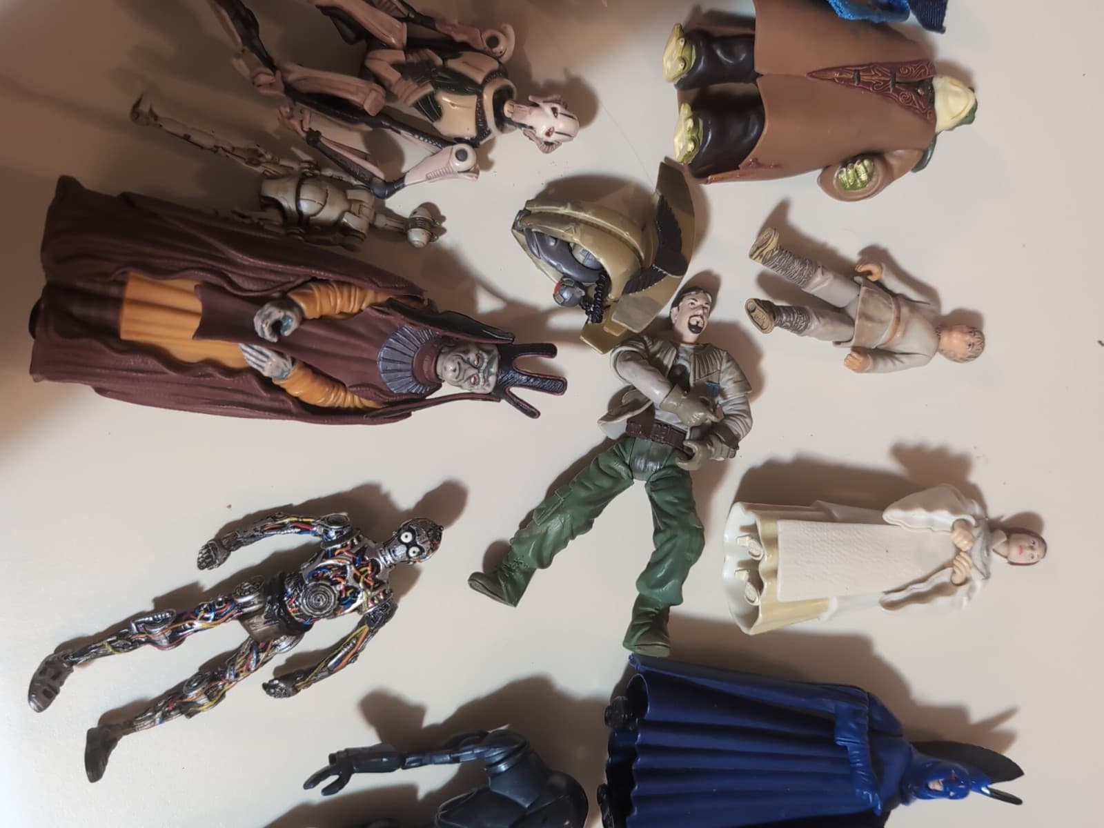 Lot of 38 Star Wars 3.75” Loose Figures Hasbro & Assorted Accessories 3