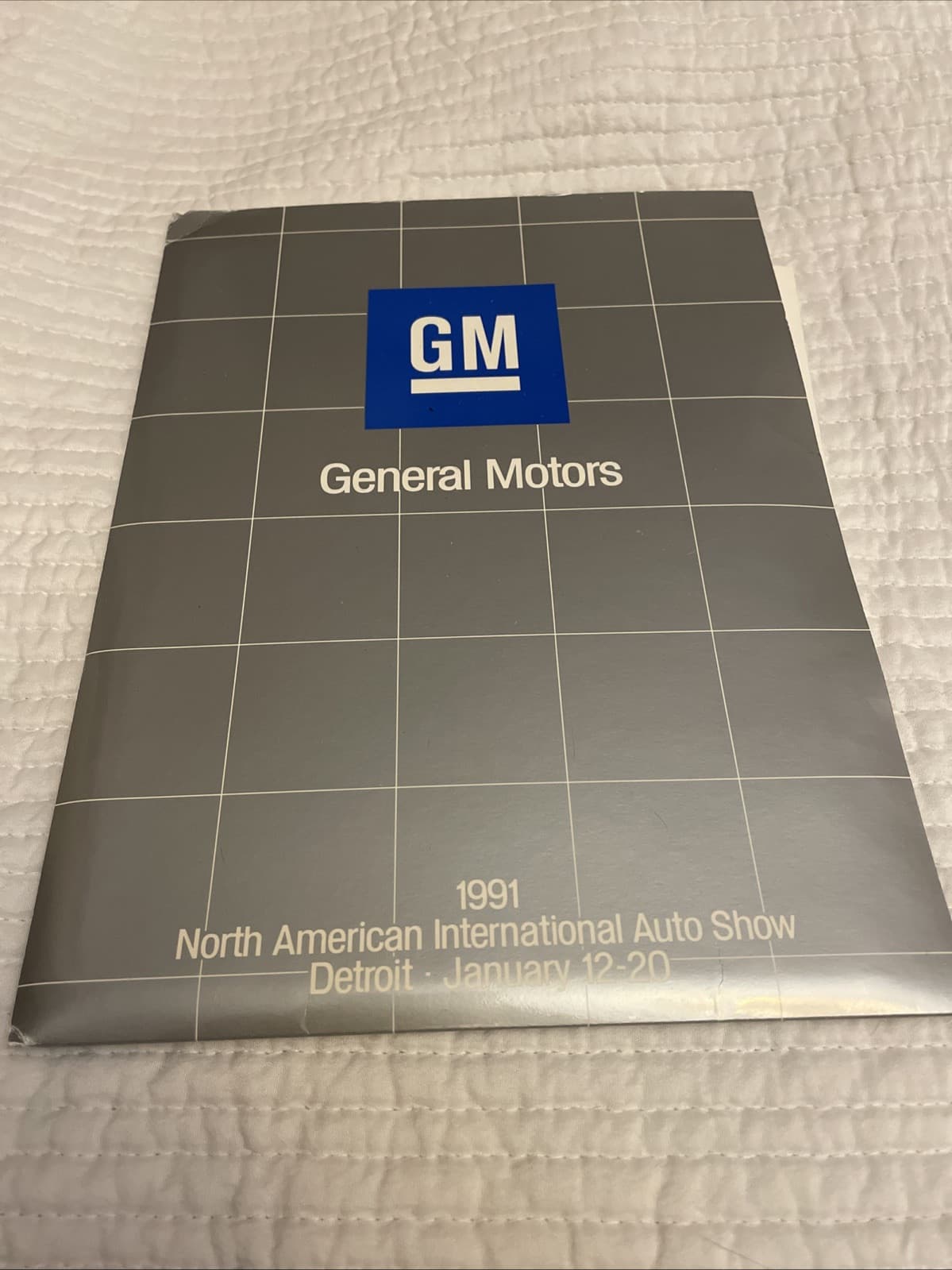 Rare NOS 1991 GM Auto Show Press Kit.  Impact EV1 + HX3 Hybrid Concept Car LOOK! 2