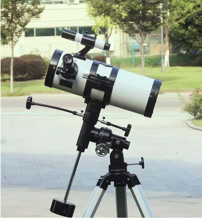 6 inch 150 mm 1400 Reflector Newtonian astronomical telescope w/Equatorial mount