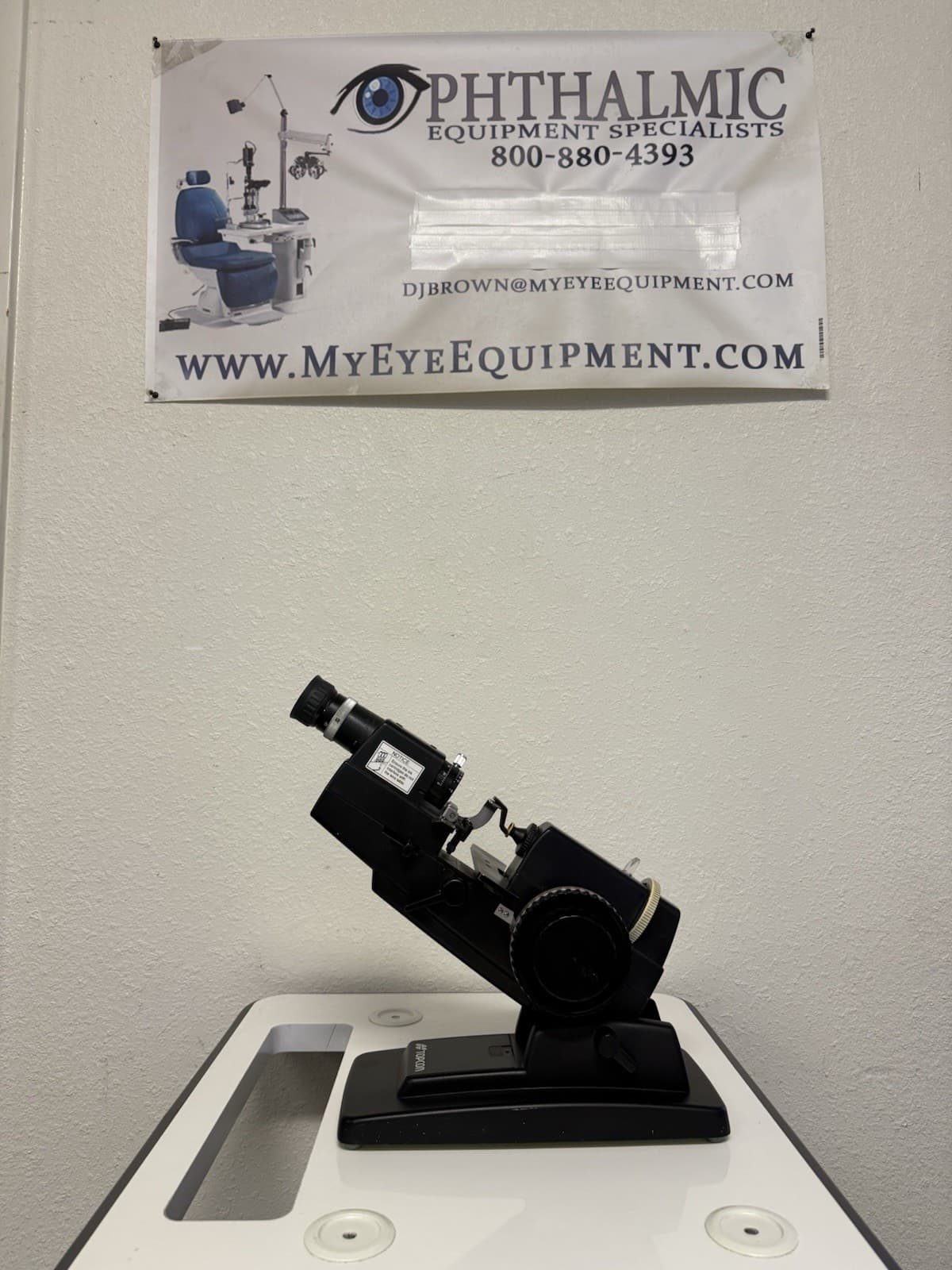 Topcon LM-6E Manual Lensmeter 5