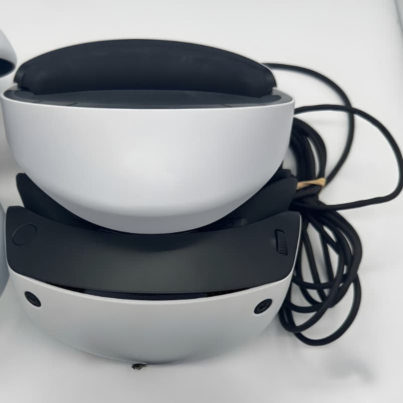 Sony PlayStation VR2 PS 5  HEADSET ONLY - CFI-ZVR1  - NO CONTROLLERS 3
