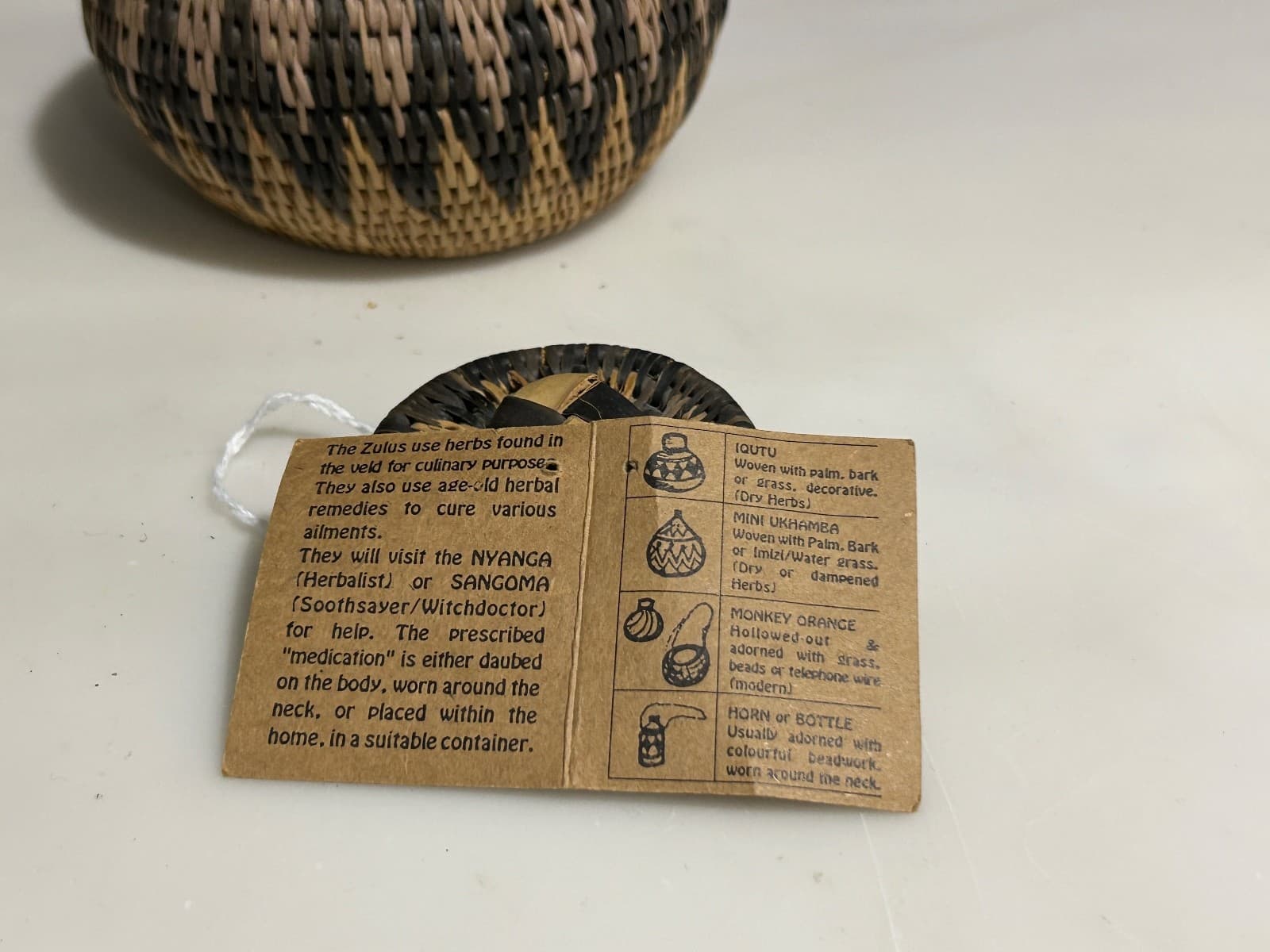 NEW NEVER USED Traditional ZULU HERB CONTAINER IQUTU Woven Palm, Bark & Grass 2