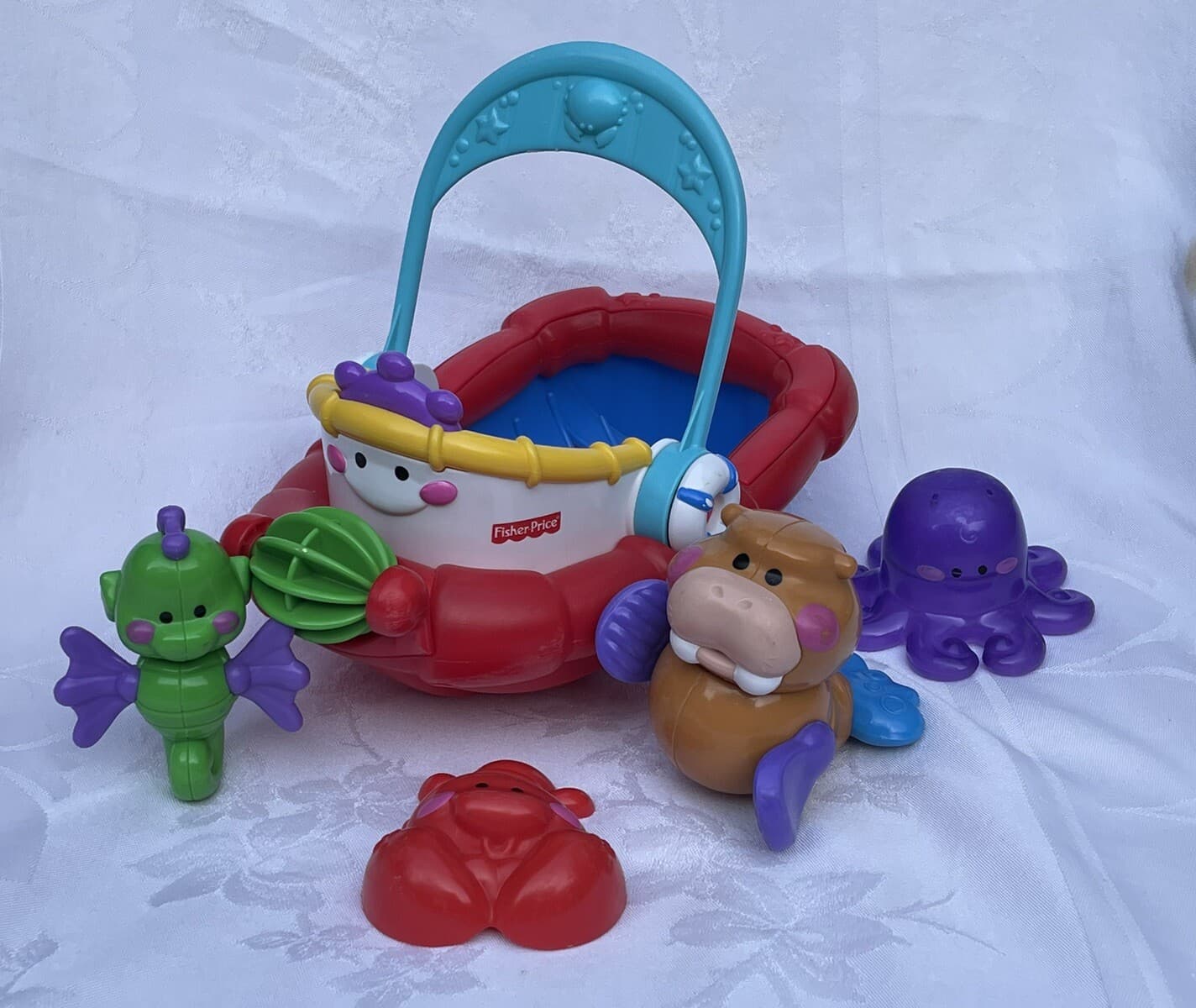 Fisher Price Tubtime Tug Boat 4 Amazing Animals Walrus Lobster Octopus Seahorse