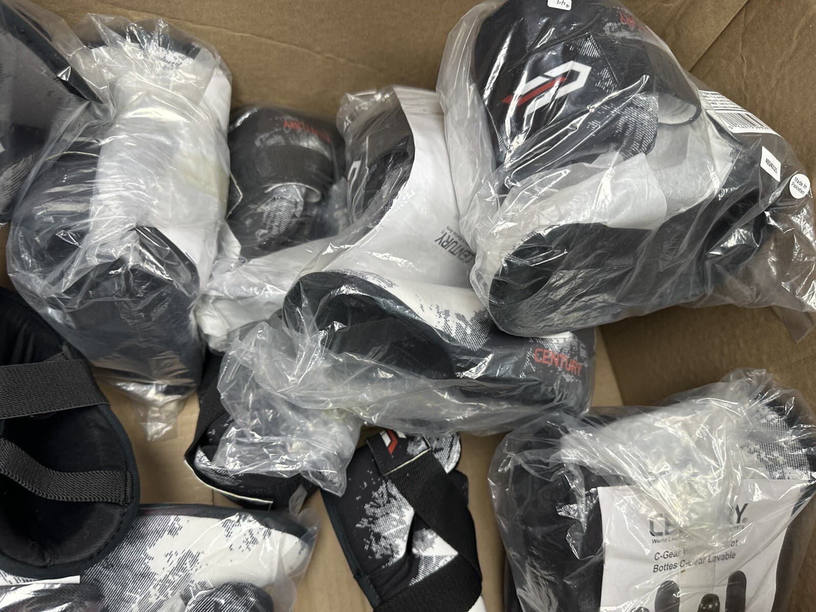 Century C Gear Competition Sparring Boot Washable Youth 1/2 New 6