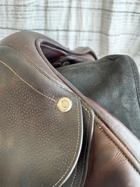 CWD 17 Inch Close Contact Saddle 6