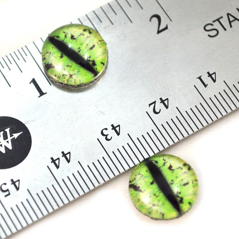 Pair Green Grunge Dragon Glass Eyes Jewelry Taxidermy Flatback Cabochons 4