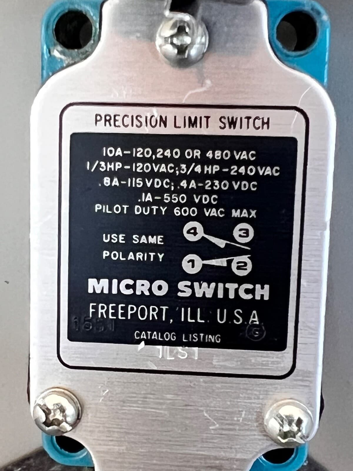 Honeywell 1LS1-L MICRO SWITCH™ Limit Switch, Side Rotary, SPDT, 10A 3