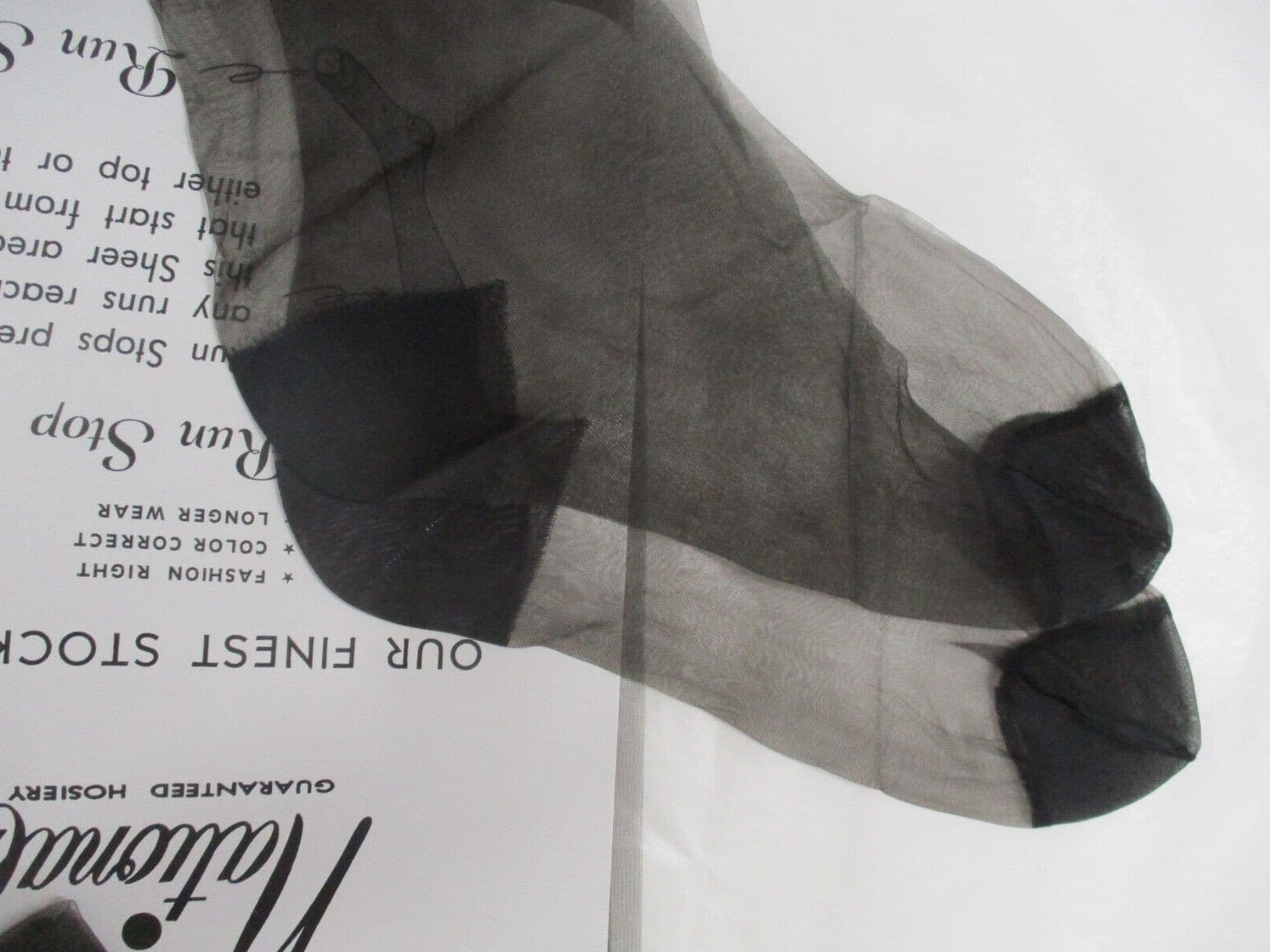 1PR VINTAGE NATIONAL 400 RHT SHEER FLAT KNIT NYLON STOCKINGS  11 LONG BLACK 4