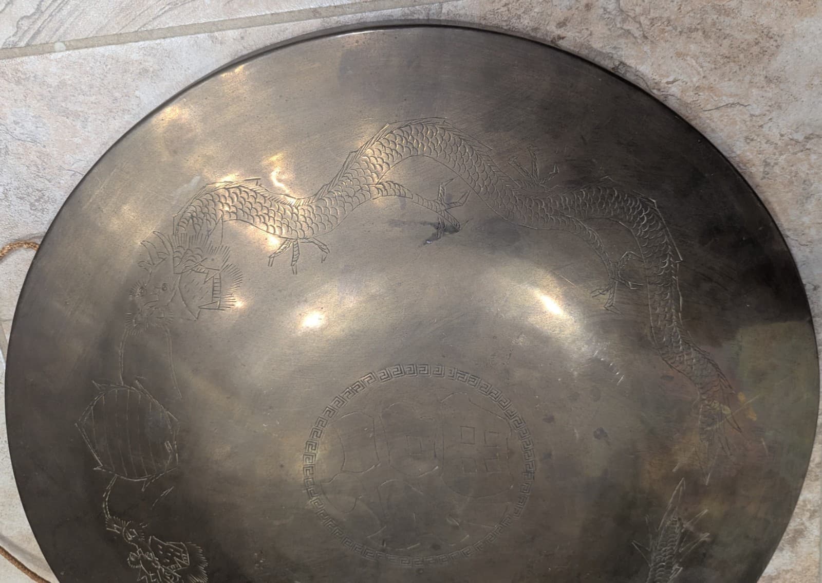 Large Brass Gong Engraved Two Dragons “Good Fortune” Hong Kong Vintage  6