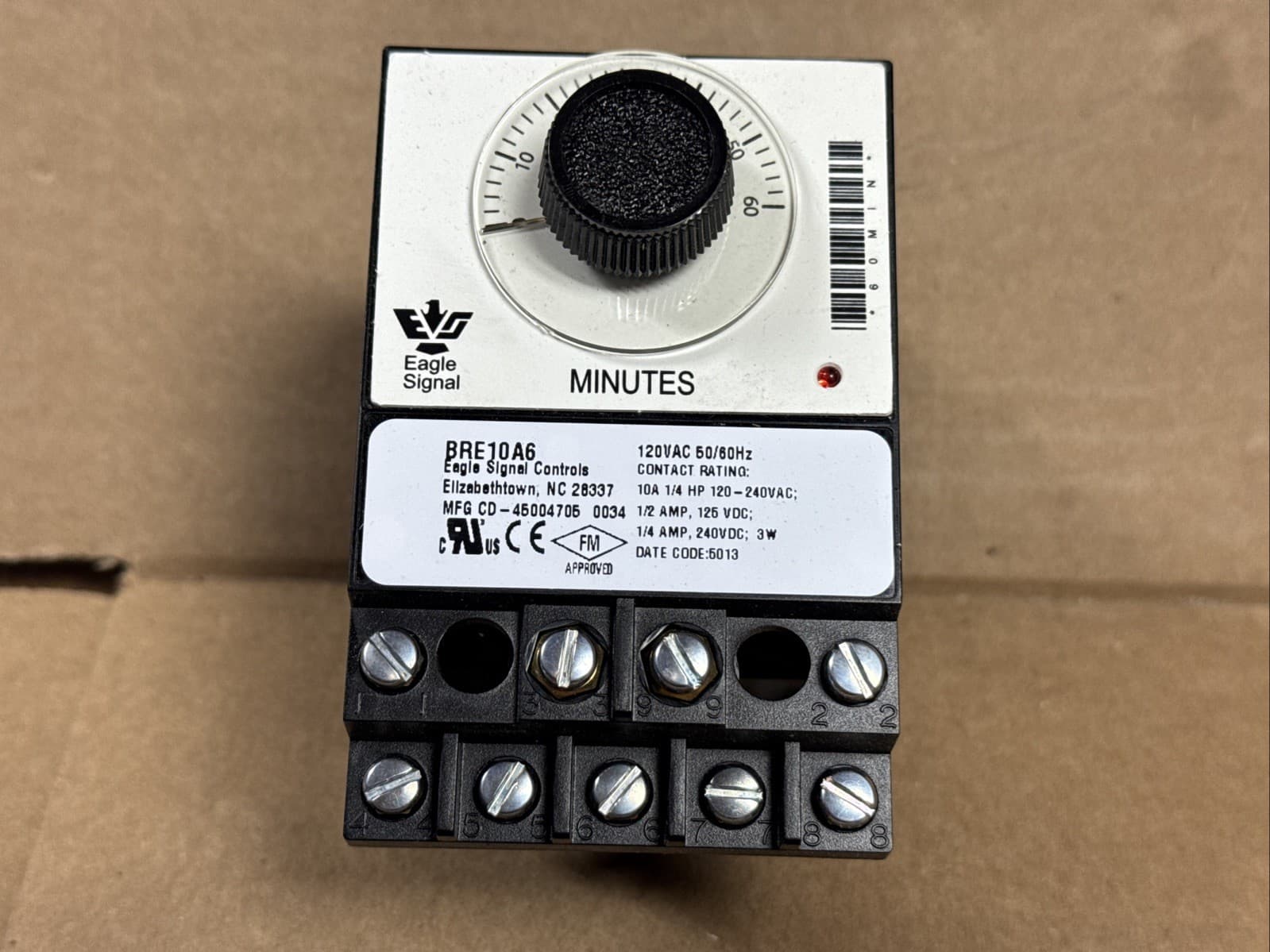 NEW Eagle Signal BRE10A6 Electronic Timer 60 Minute 120V-240V FAST SHIPPING 2