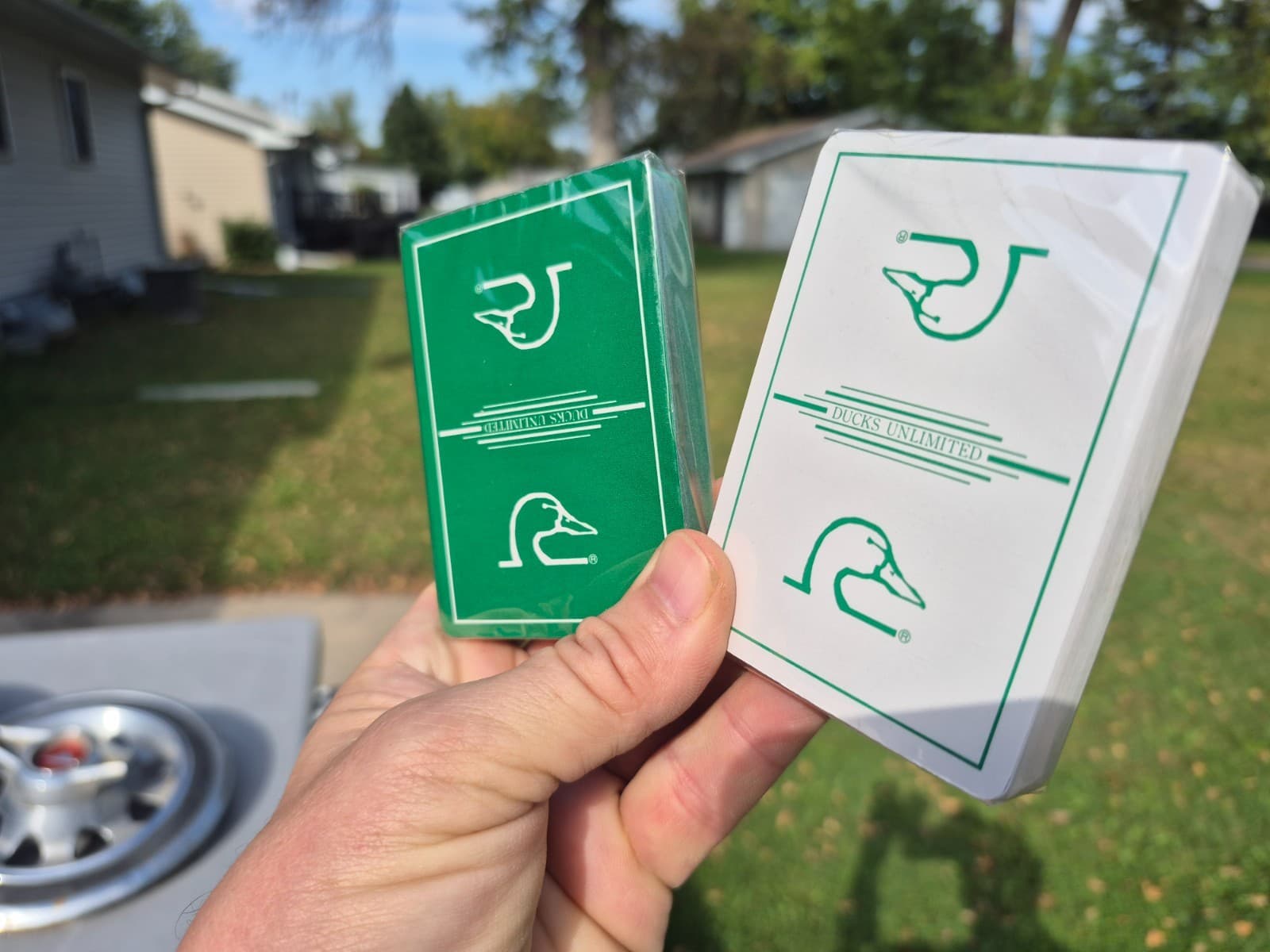 Ducks Unlimited Poker Set Chips 2 Sealed Playing Card Decks Beautiful Wood Case 3