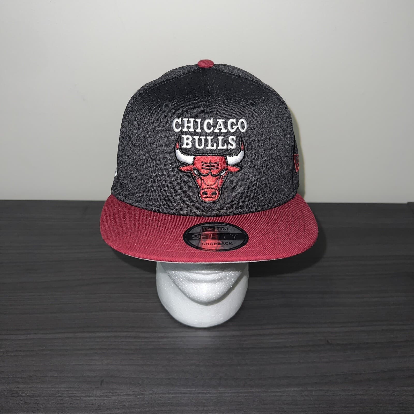 Chicago Bulls Authentic New Era 9FIFTY Snapback bundle (NEW) Three hats included 3