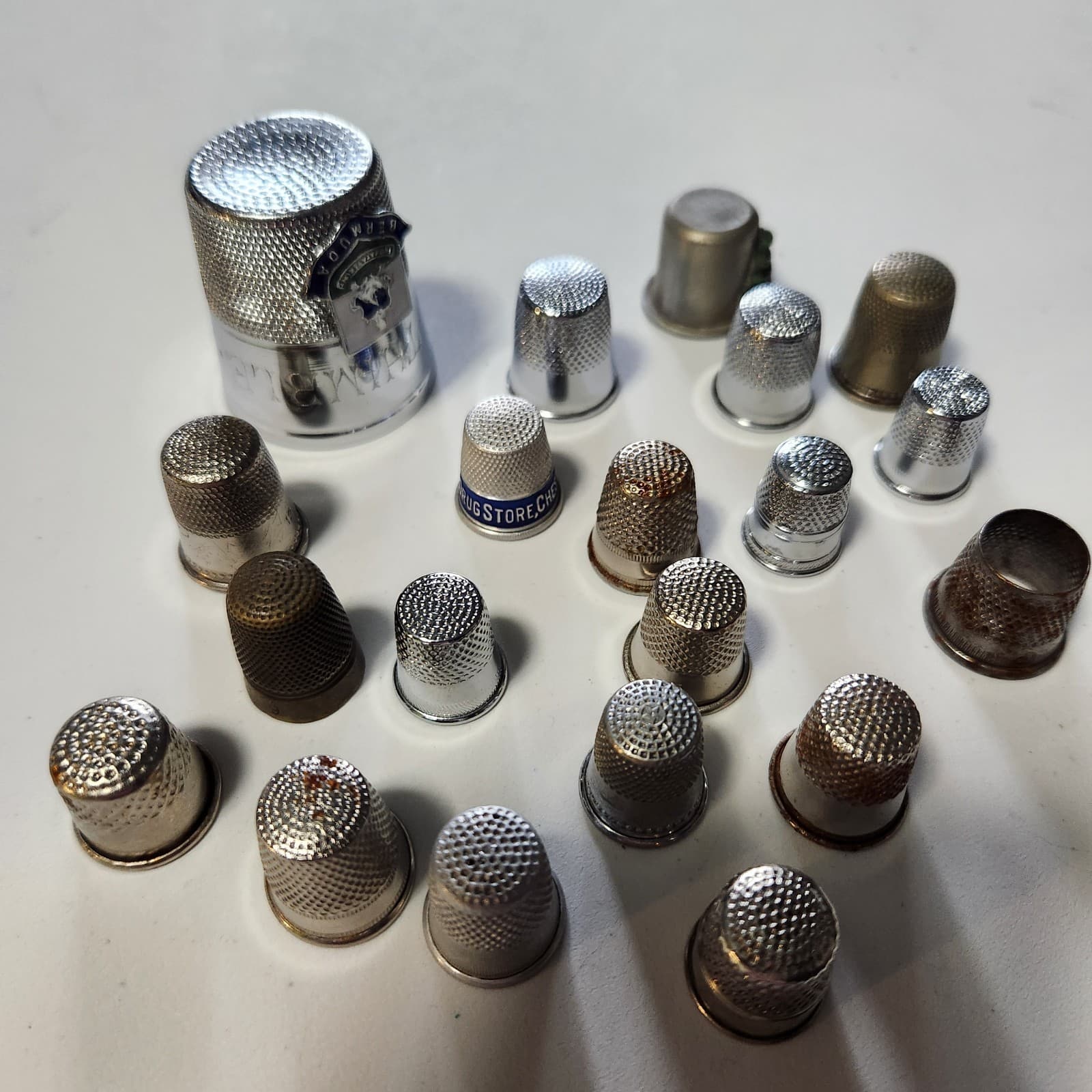 Metal Thimbles Lot Of  20 Vintage Mixed Metals 5