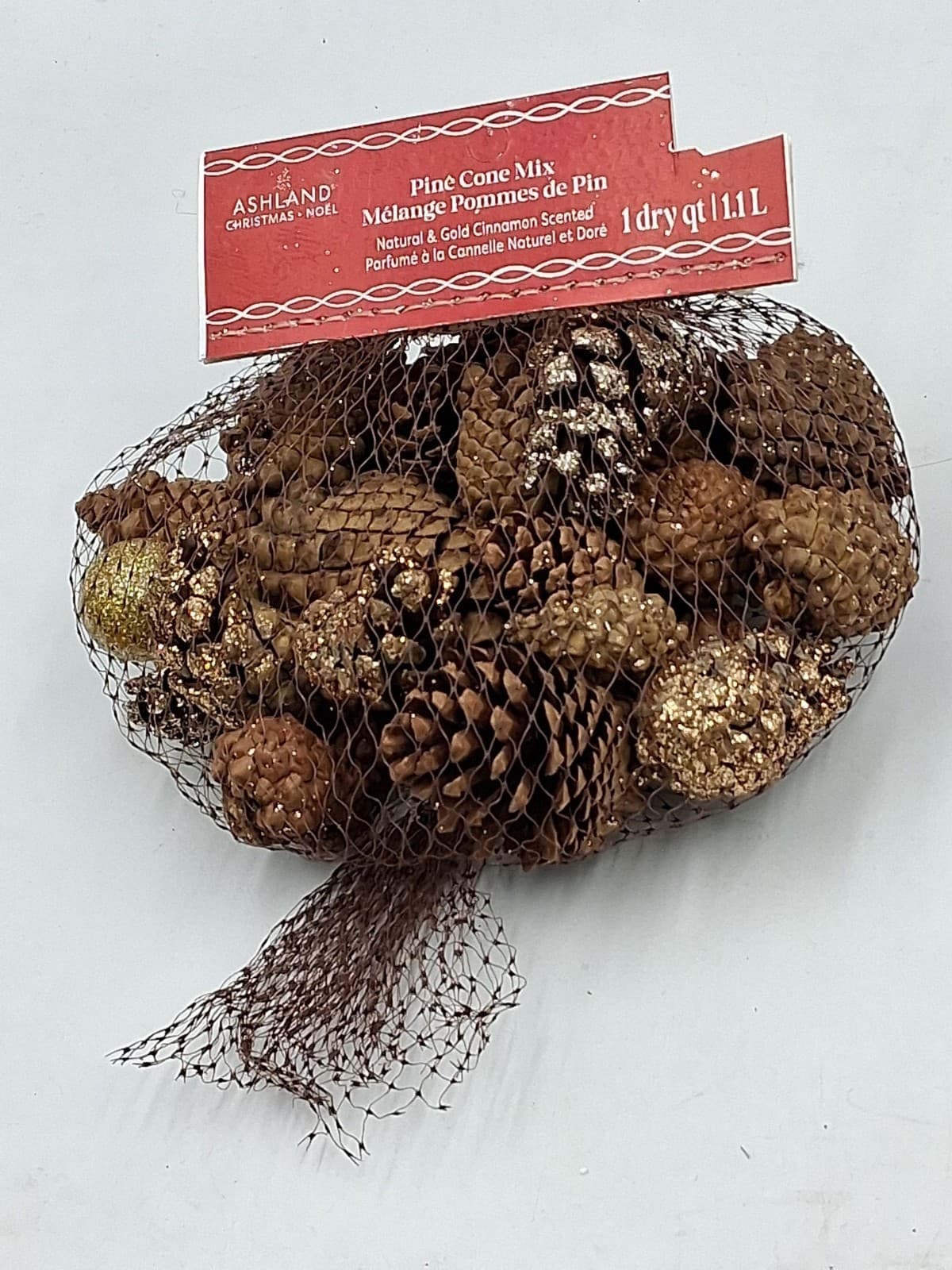 Ashland Pine Cone Mix Bag Natural & Gold Cinnamon Scent Christmas Holiday Decor
