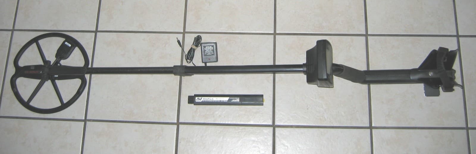 Minelab Explorer SE Professional Metal Detector, SE Pro 2