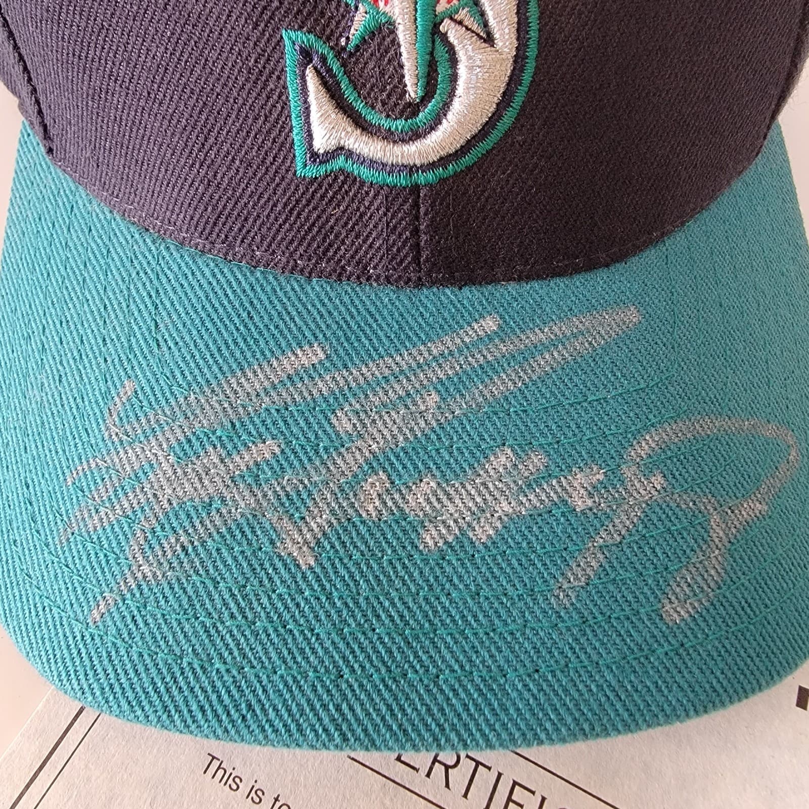 Ken Griffey Jr~ 2000 ~Signed Baseball Hat /Cap w/COA 3