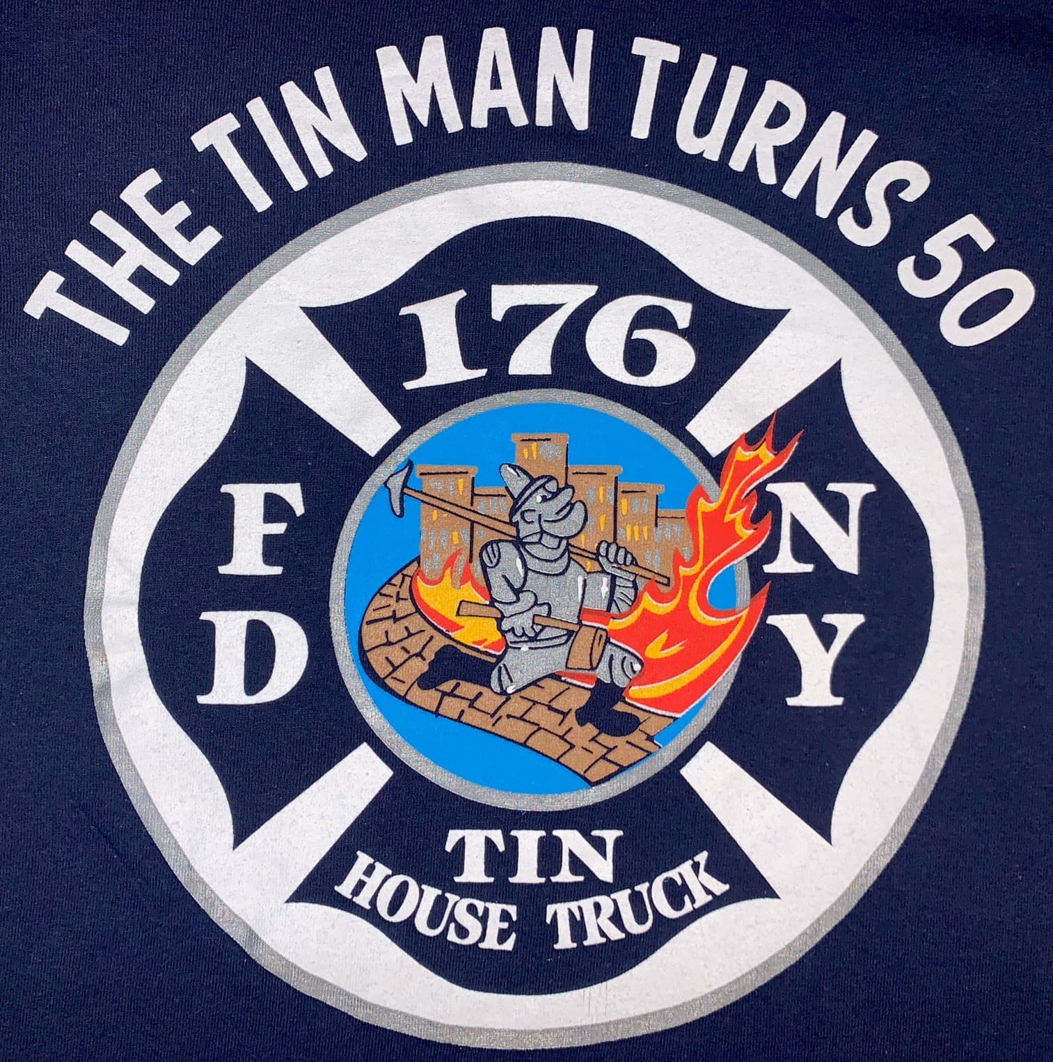 FDNY Fire Department New York  City NYC T-Shirt Sz M Ladder 176 Brooklyn 4