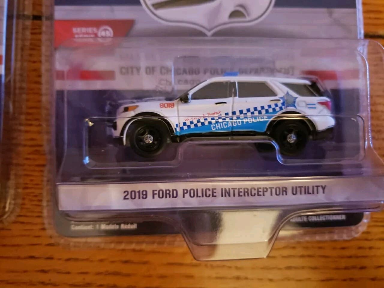 2 Greenlight Hot Pursuit Chicago Police Car Crown Victoria / Interceptor Utilit  5