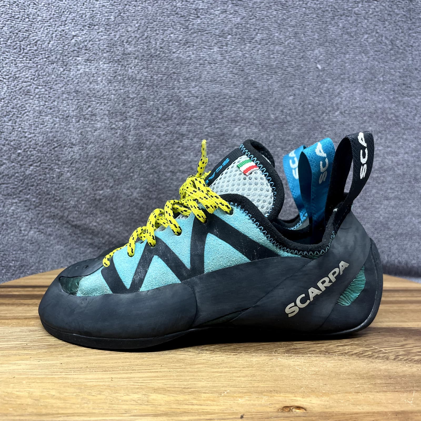 EUC SCARPA Vapor Lace Rock Climbing Bouldering Shoes Women's EU 36.5 US 5 2/3 3