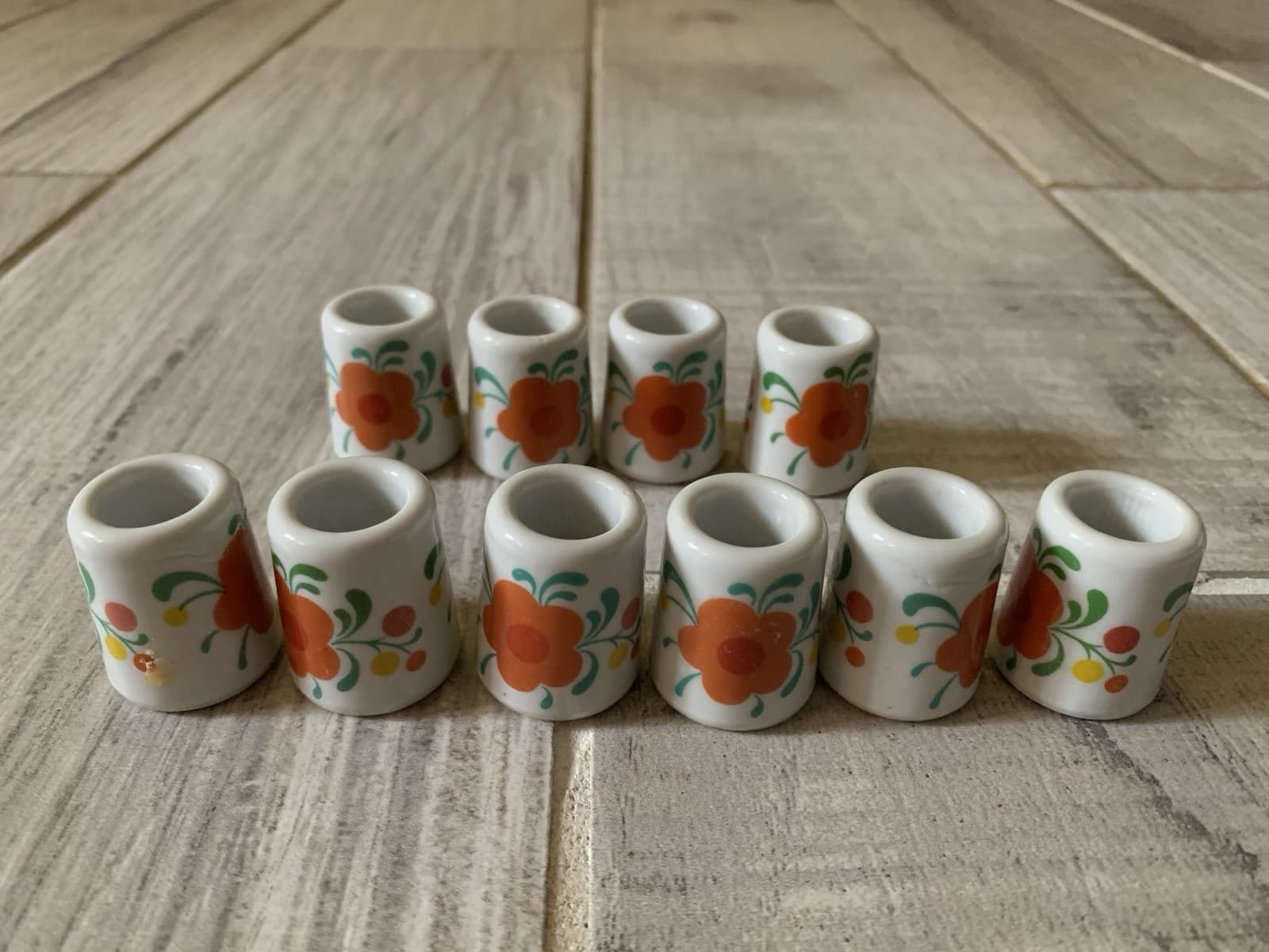 Set Of 10 Communion Mini Cups  1” Floral On White Ceramic, Southwestern Play