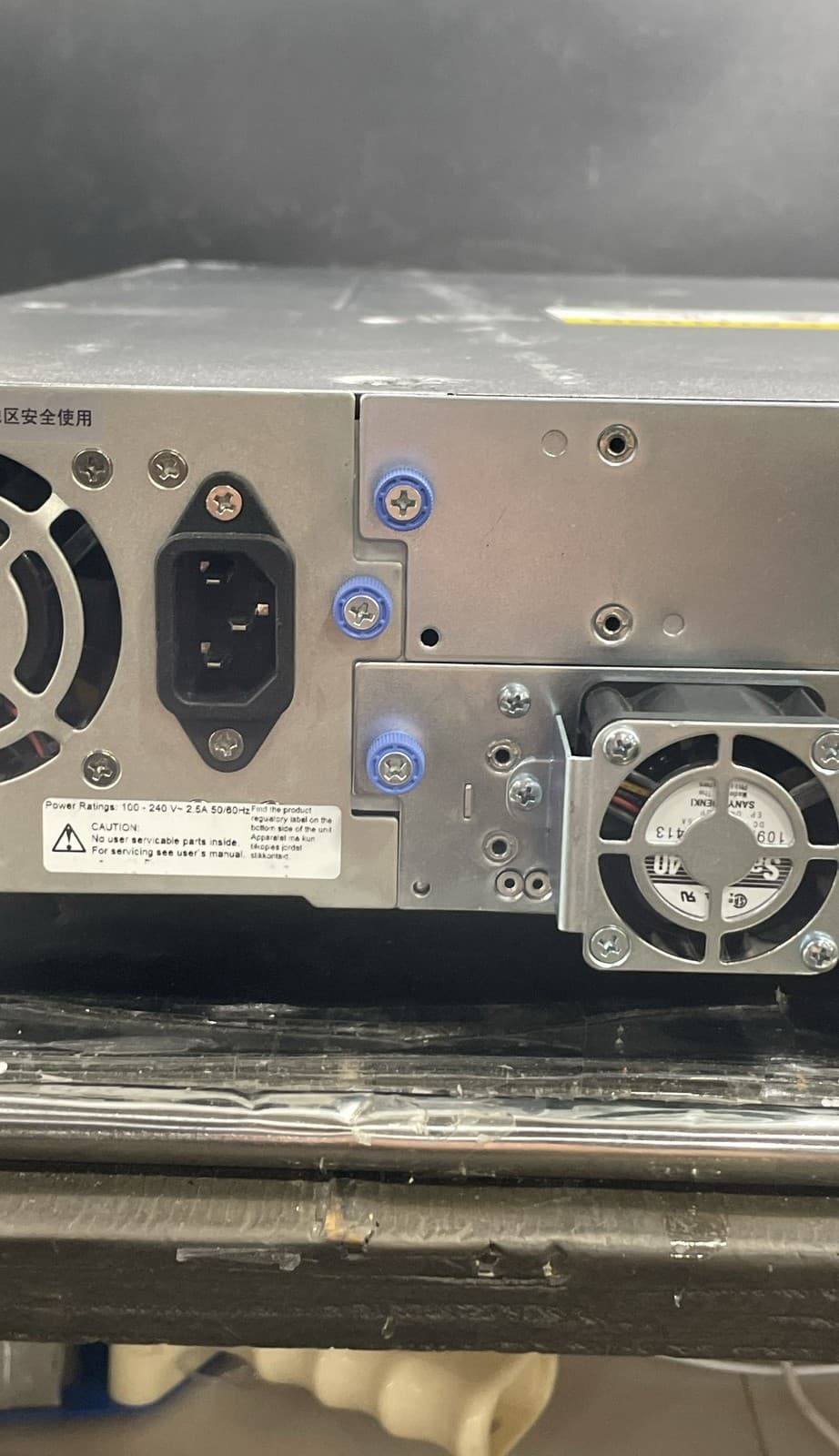 Dell PowerVault TL2000 Tape Library Automated Data Backup Storage System 3