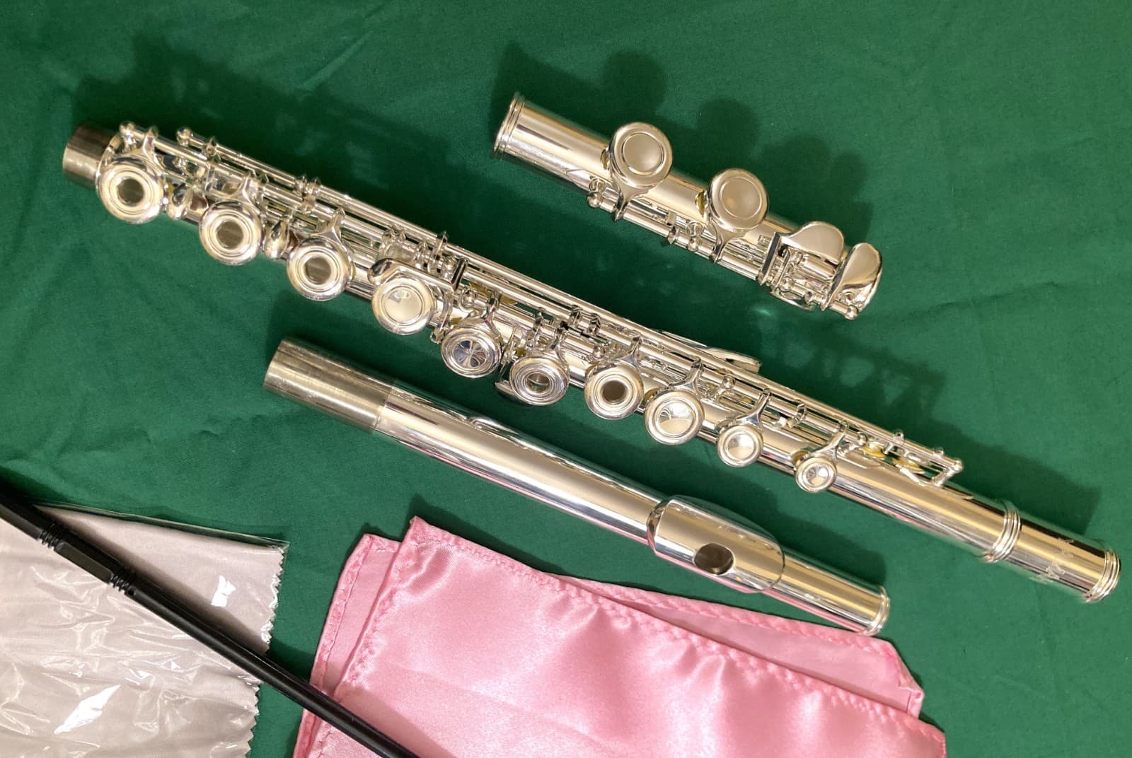 Silver Plated Student Model Flute-Open Hole, C Foot Split E-with Accessories! 3