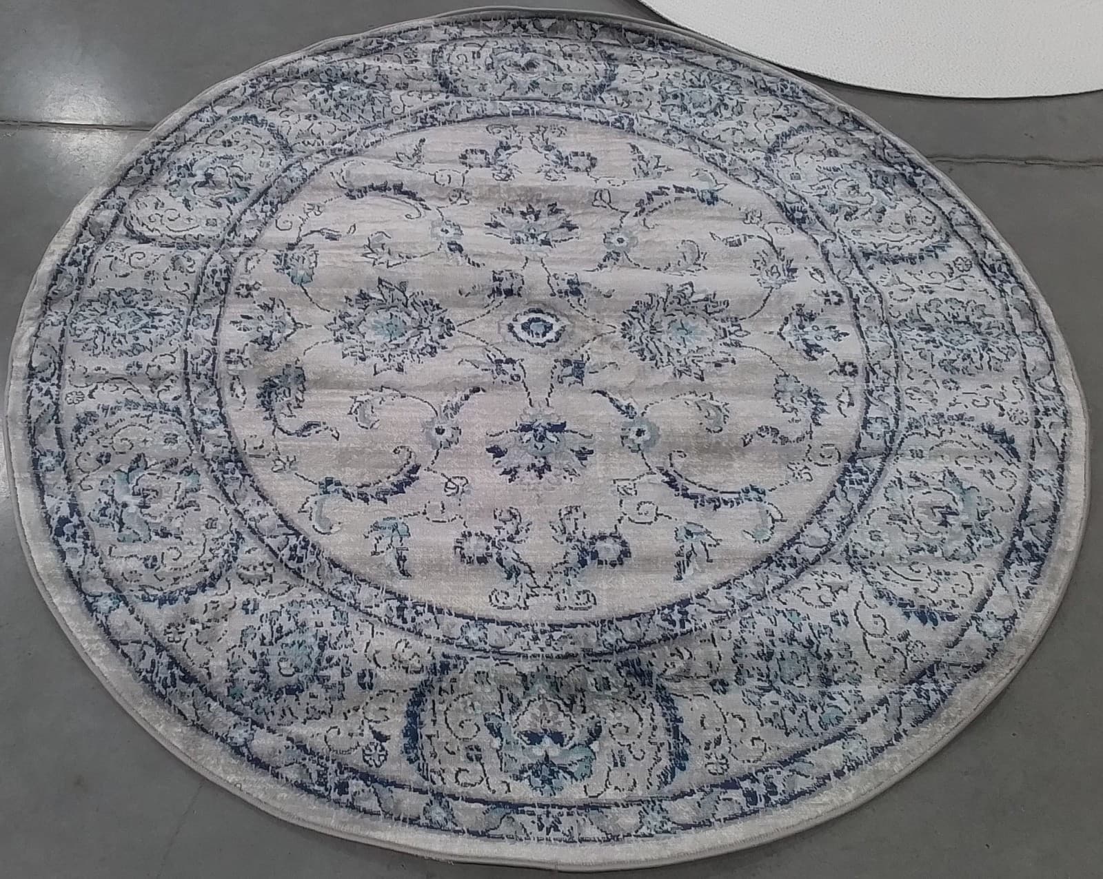 LIGHT GREY / BLUE 5'-0" x 5'-0" Flaw in Rug, Reduced Price 1172790283 BNT854G-5R