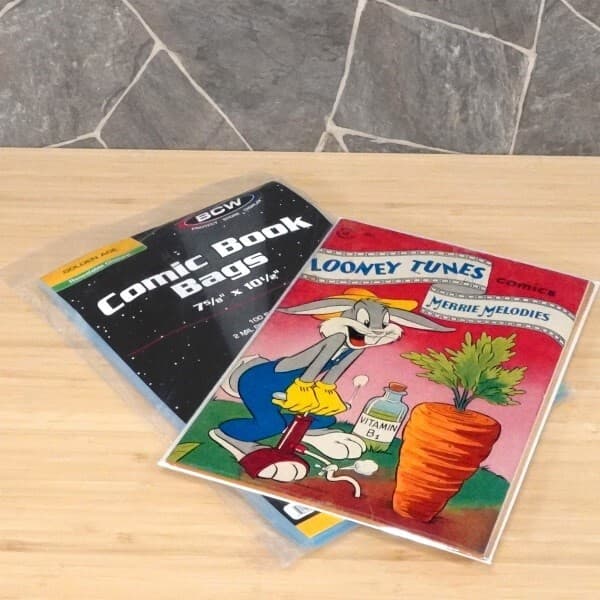 100 BCW Golden Age RESEALABLE THICK Comic Bags Protection Sleeve + Back Boards 3