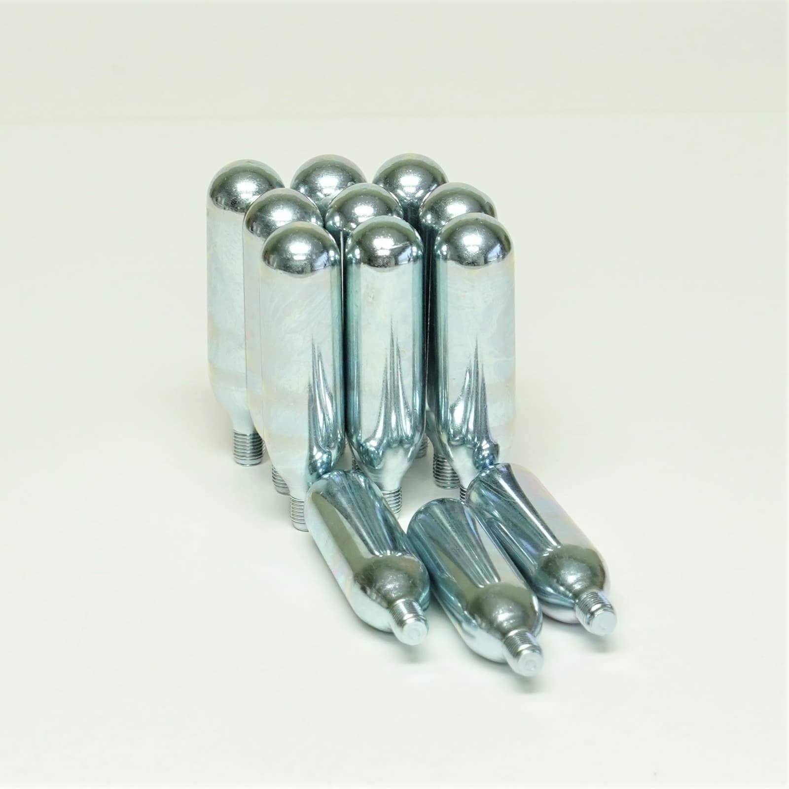 Supco CO2-12T ESP Threaded CO2 Cartridges 16 gm 800 PSI - Pack of 12