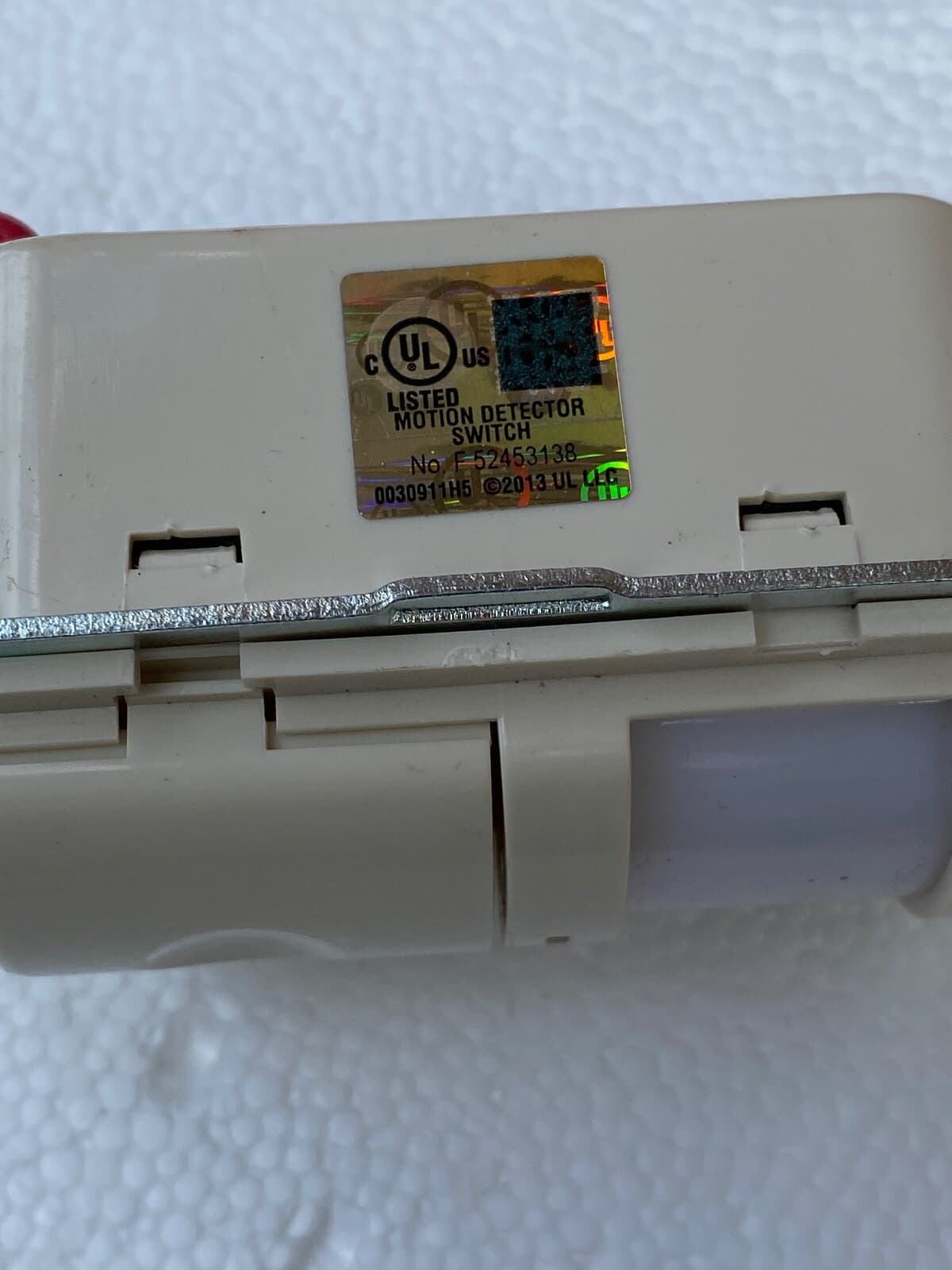 Hubbell Occupancy Sensor WS1000LA Light Almond Passive Infrared 5