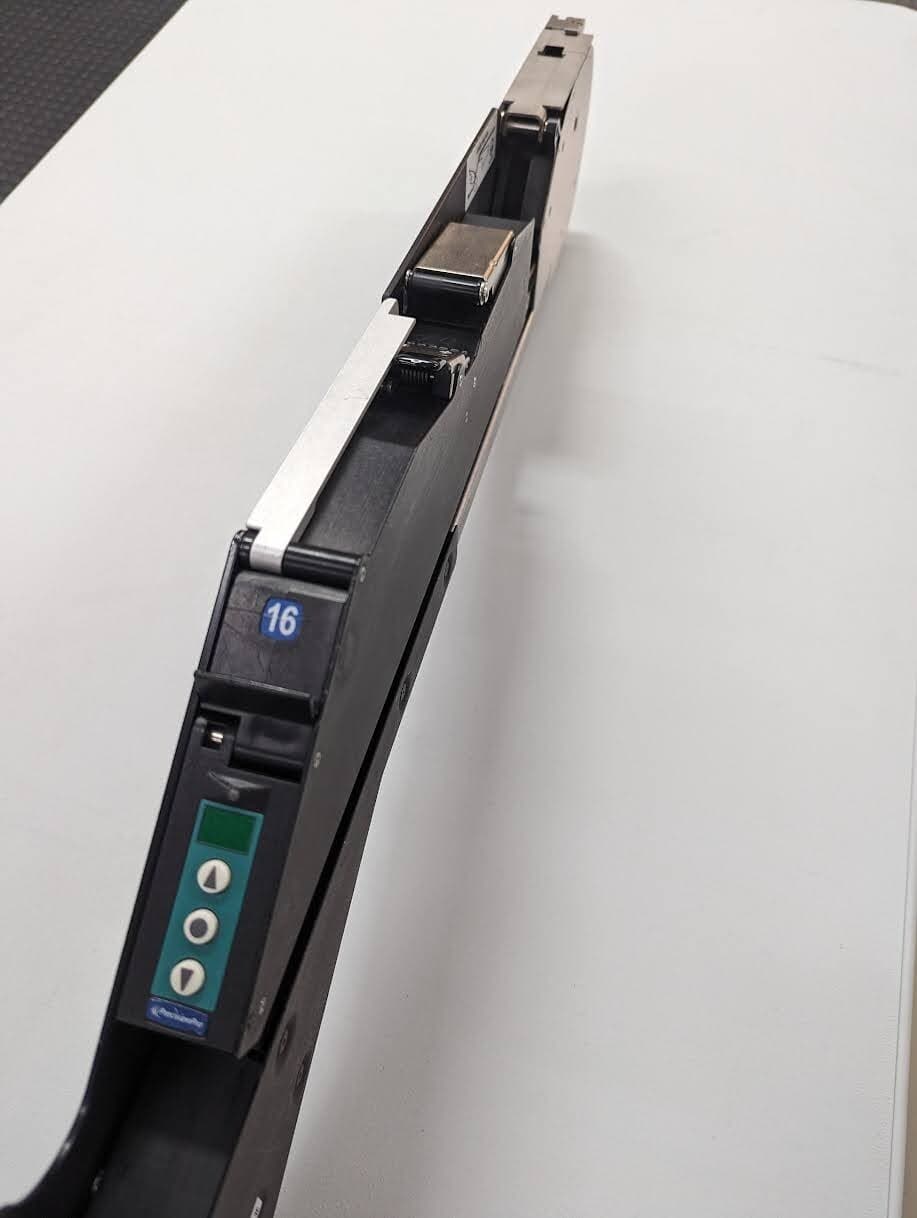 UIC Universal Instruments 16mm Green Continuous Splice Tape Feeder 50934902 3