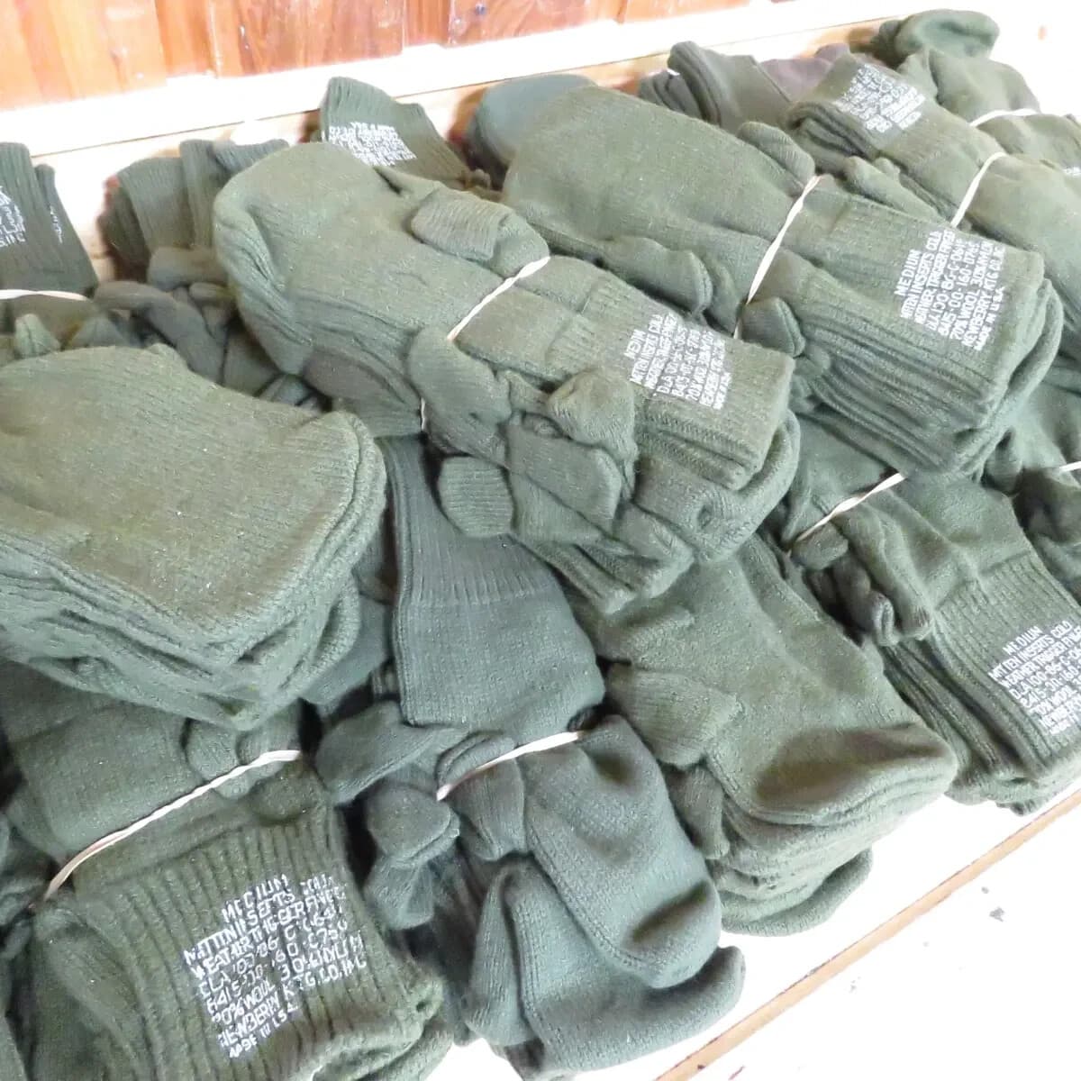 1 Pair Wool Military Trigger Finger Mitten LINERS AMBIDEXTROUS Unissued MEDIUM 4